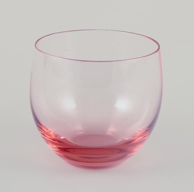 Verre Moser, Karlsbad, République tchèque Ensemble de cinq verres à eau colorés. en vente