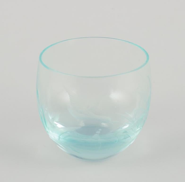 Moser, Karlsbad, République tchèque Ensemble de quatre verres à vodka colorés. Excellent état - En vente à Copenhagen, DK