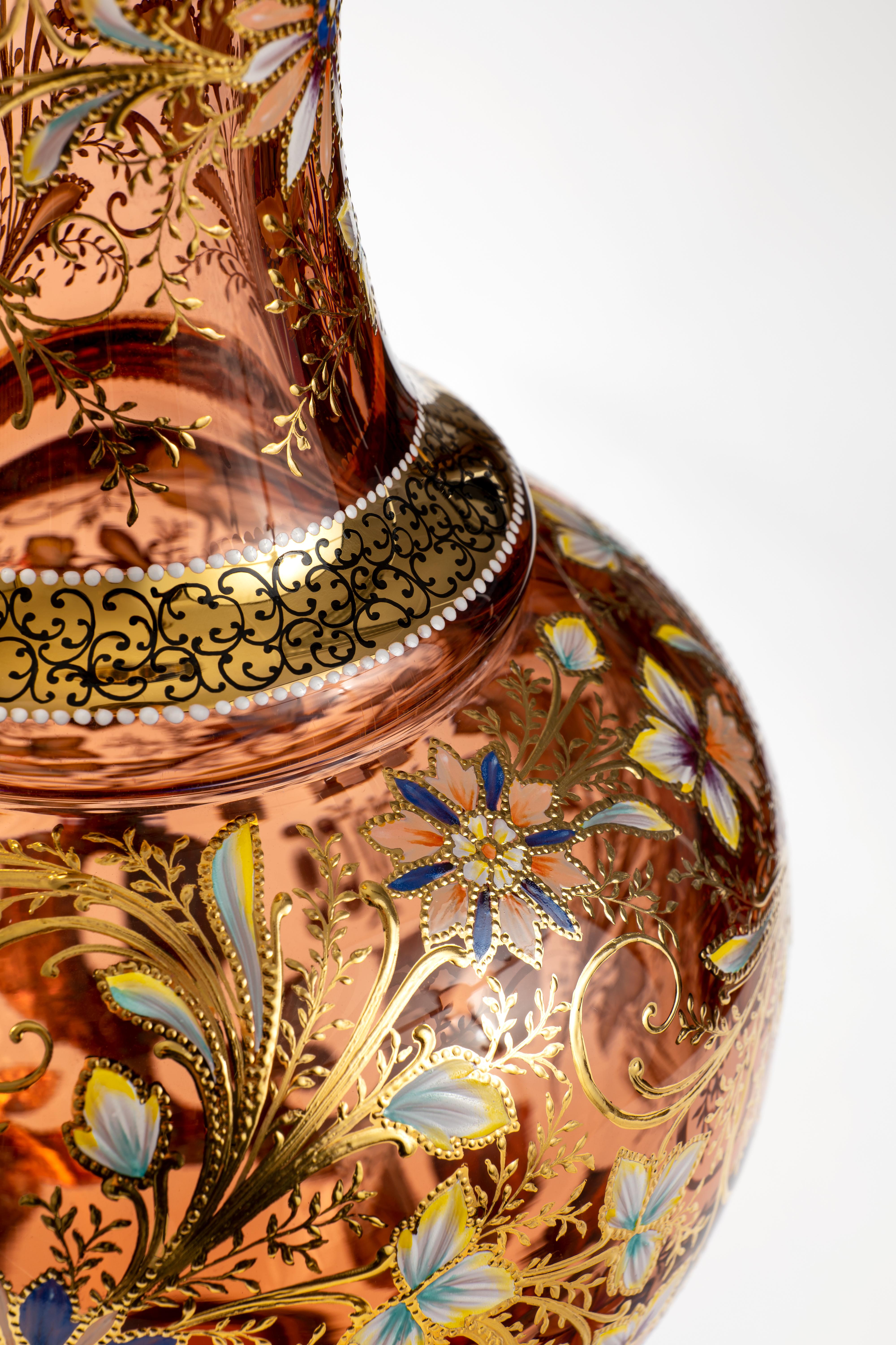 The elegant hand painted and gilded vase is another masterpiece by painter Jan Janecký.
“I learn from the old masters. I study their works and try to follow the same procedures
as over a century ago,” he says of his passion. “crystal glass