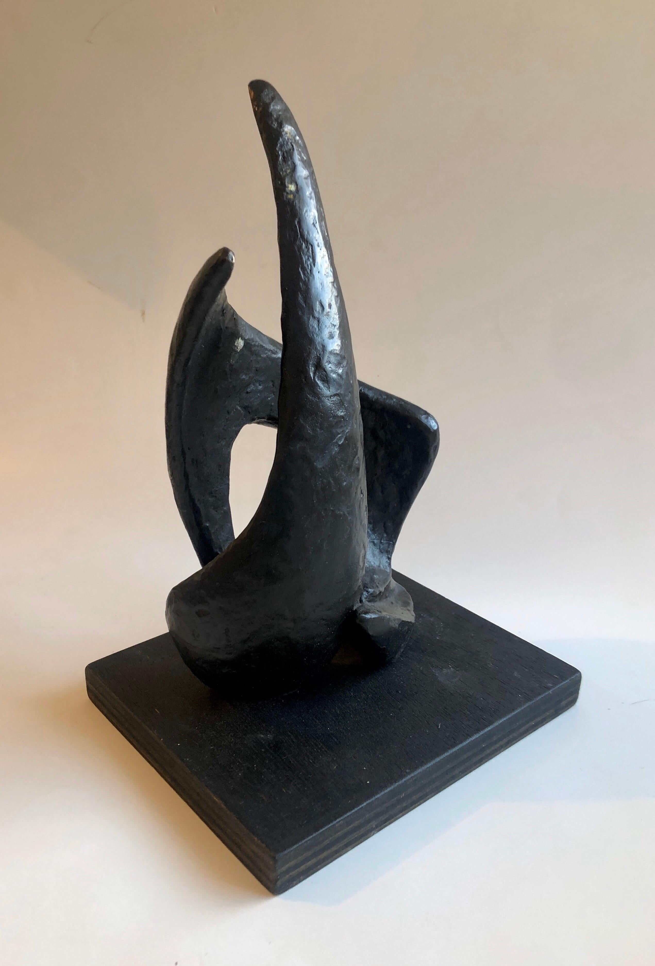 Moshe Ziffer Abstract Sculpture – Modernistische israelische Bronzeskulptur aus Bronze der Moderne