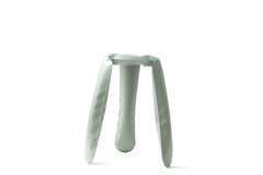 Sgabello da cucina Plopp in acciaio grigio muschio di Zieta