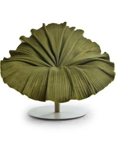 Flor verde musgo de Kenneth Cobonpue