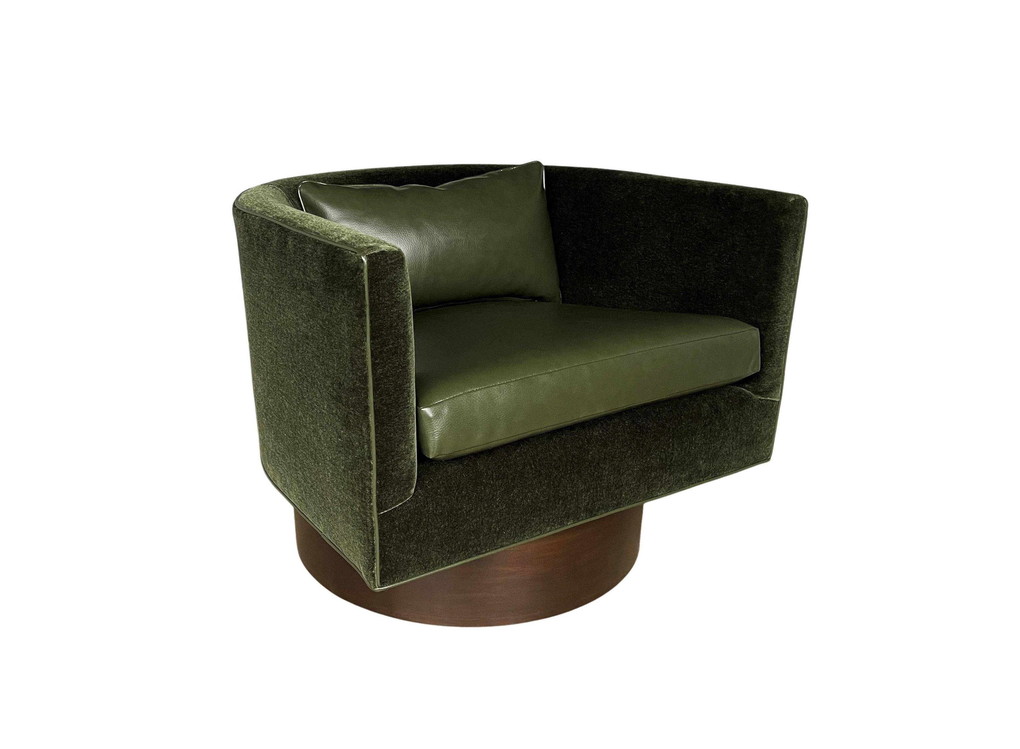 American Moss Green Mohair Swivel Chairs by Milo Baughman, Pair