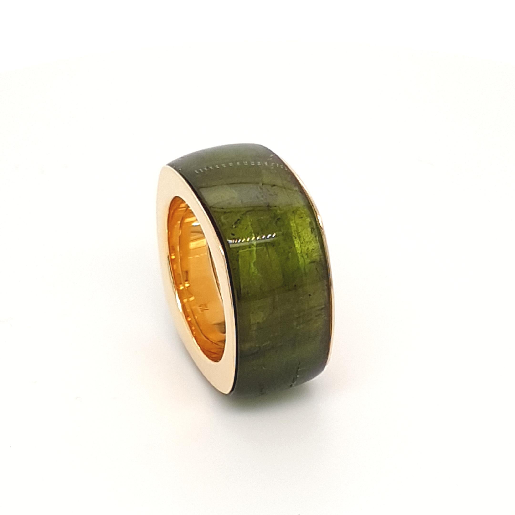 moss green ring