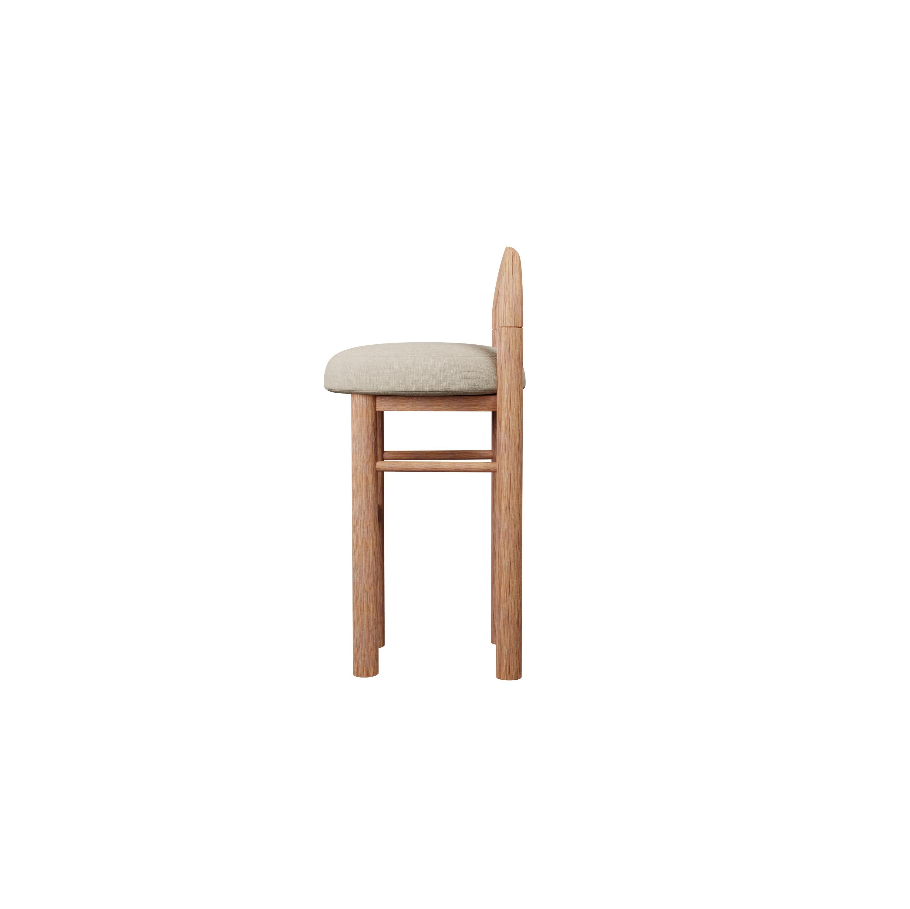 Moss-Keramikhocker U in Beige mit einfachem Webstoff, handgefertigt von Murmurio (21. Jahrhundert und zeitgenössisch) im Angebot