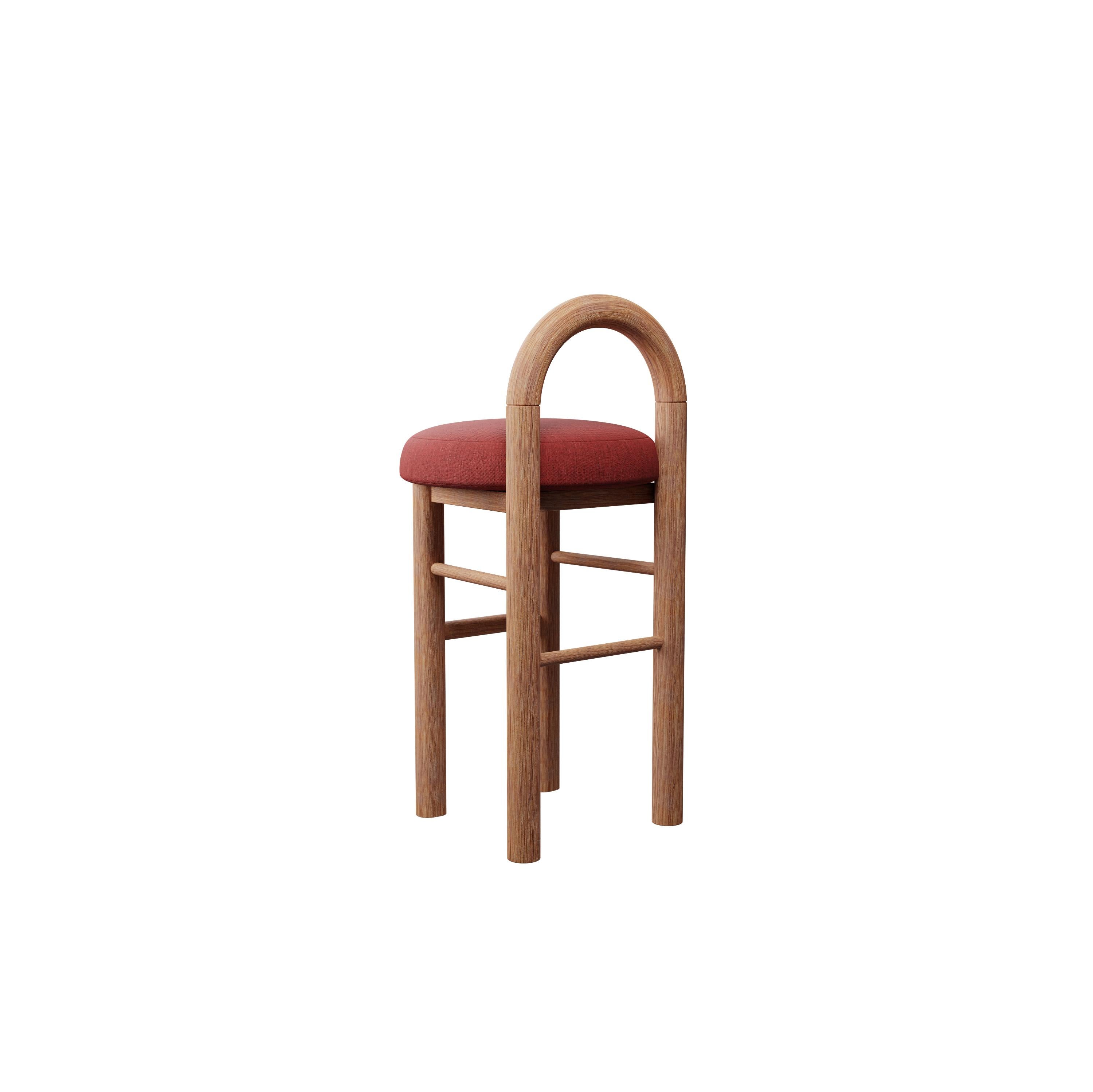 Moss-Keramikhocker U aus Kirschbaumholz mit einfachem Webstoff, handgefertigt von Murmurio (Moderne) im Angebot