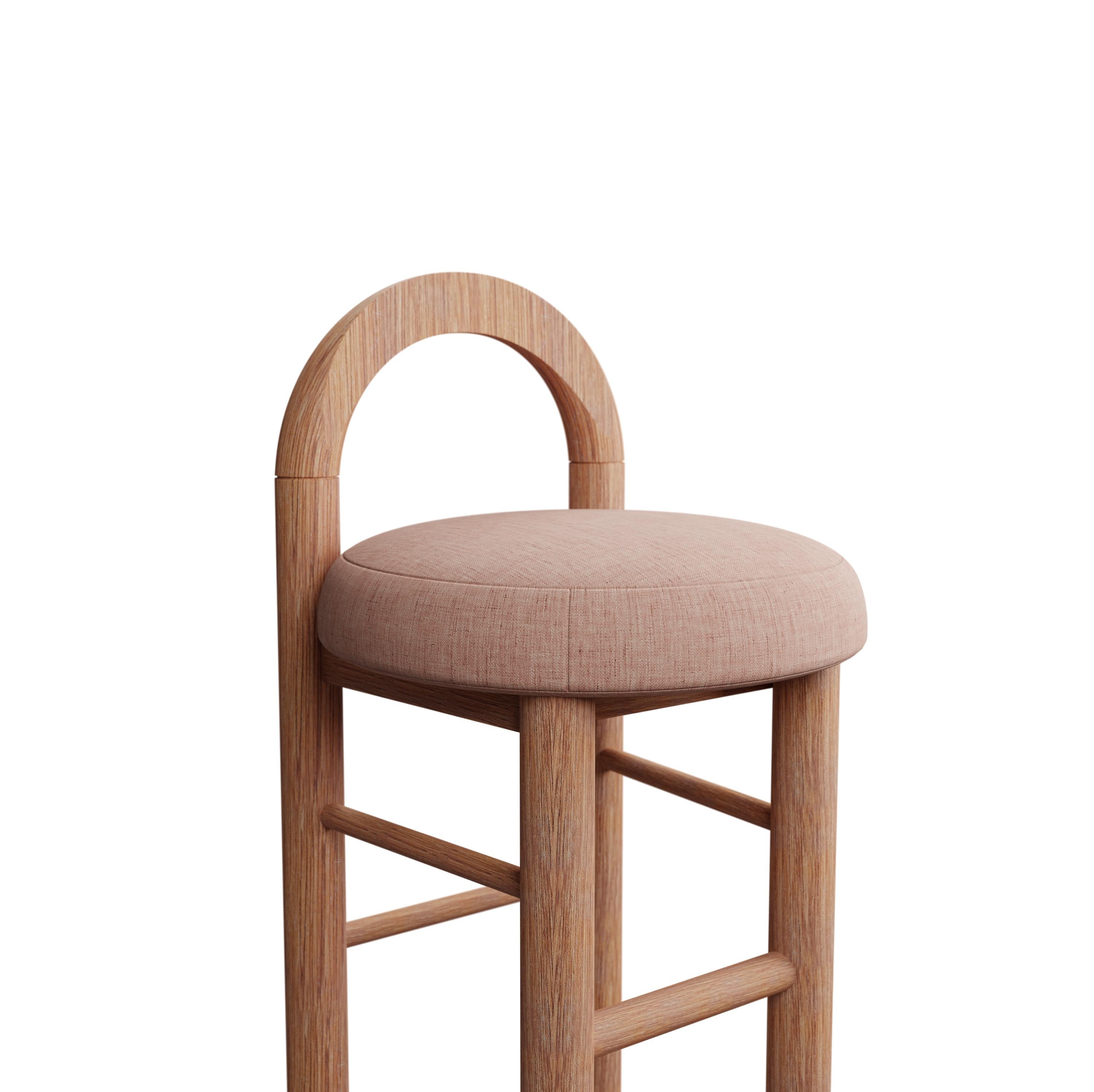 Moss-Keramikhocker U aus nudefarbenem, einfachem Webstoff, handgefertigt von Murmurio (Portugiesisch) im Angebot