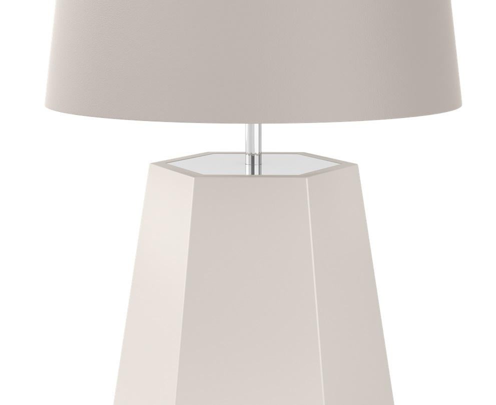 Lacquered Moss Table Lamp For Sale