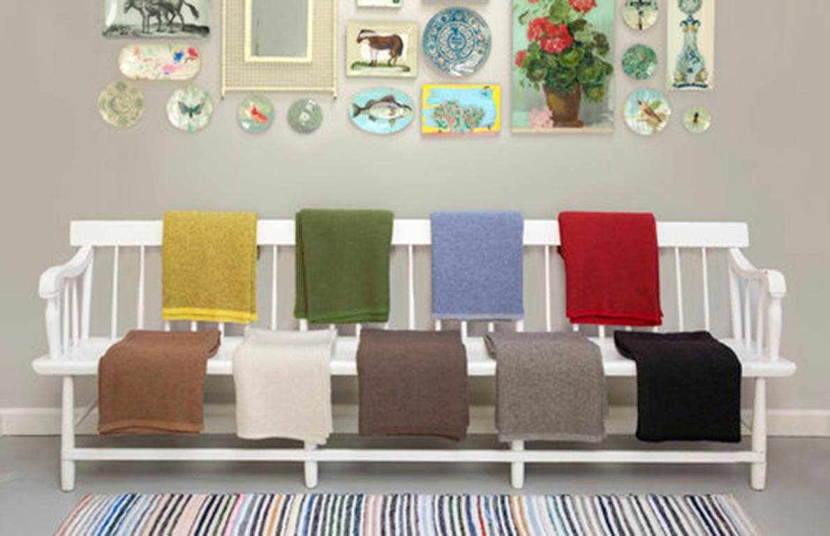Contemporary Moss Throw Blanket in Sun For Sale