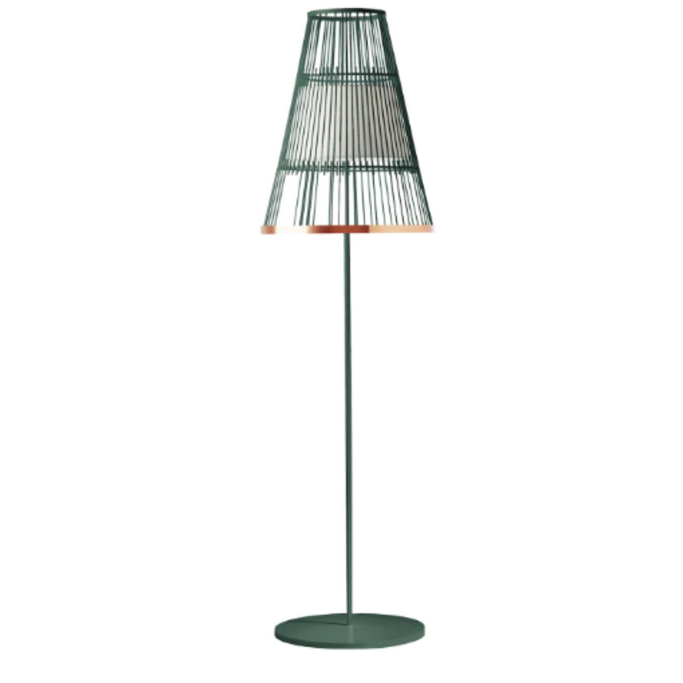 Moss Up floor lamp with copper ring by Dooq
Dimensions: W 47 x D 47 x H 170 cm
Materials: lacquered metal, polished or brushed metal, copper.
Abat-jour: cotton
Also available in different colors and materials. 

Information:
230V/50Hz
E27/1x20W