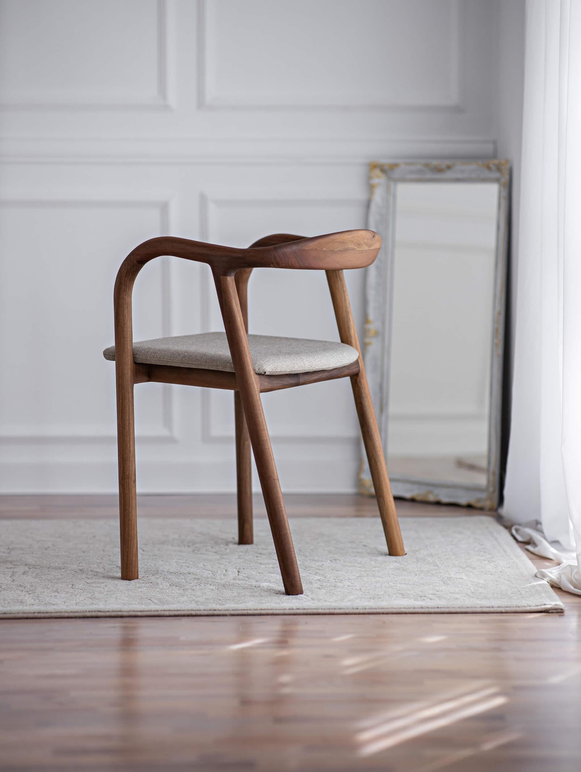Mosso chair is a handmade chair made of solid, high-quality walnut wood.
For its production, we use only carefully selected wood pieces.

The chair was designed by a French architect Charlie Pommier in Paris (France).

Important note: As our chair