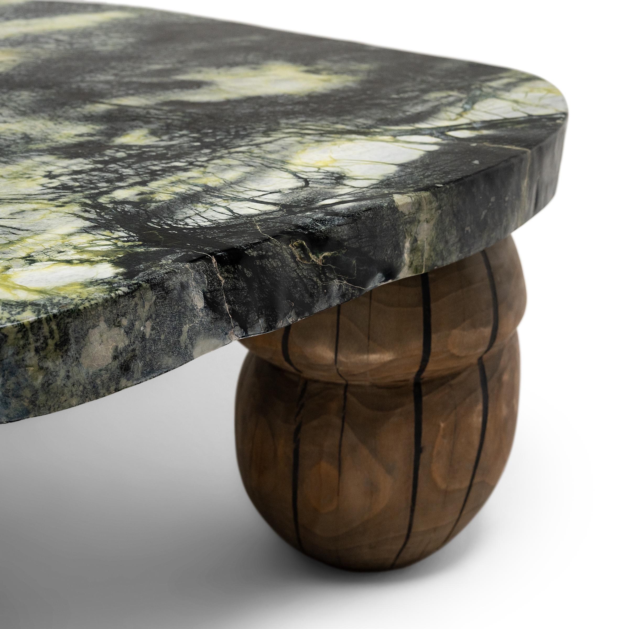 Mossy Path Meditation Stone Table In Good Condition In Chicago, IL