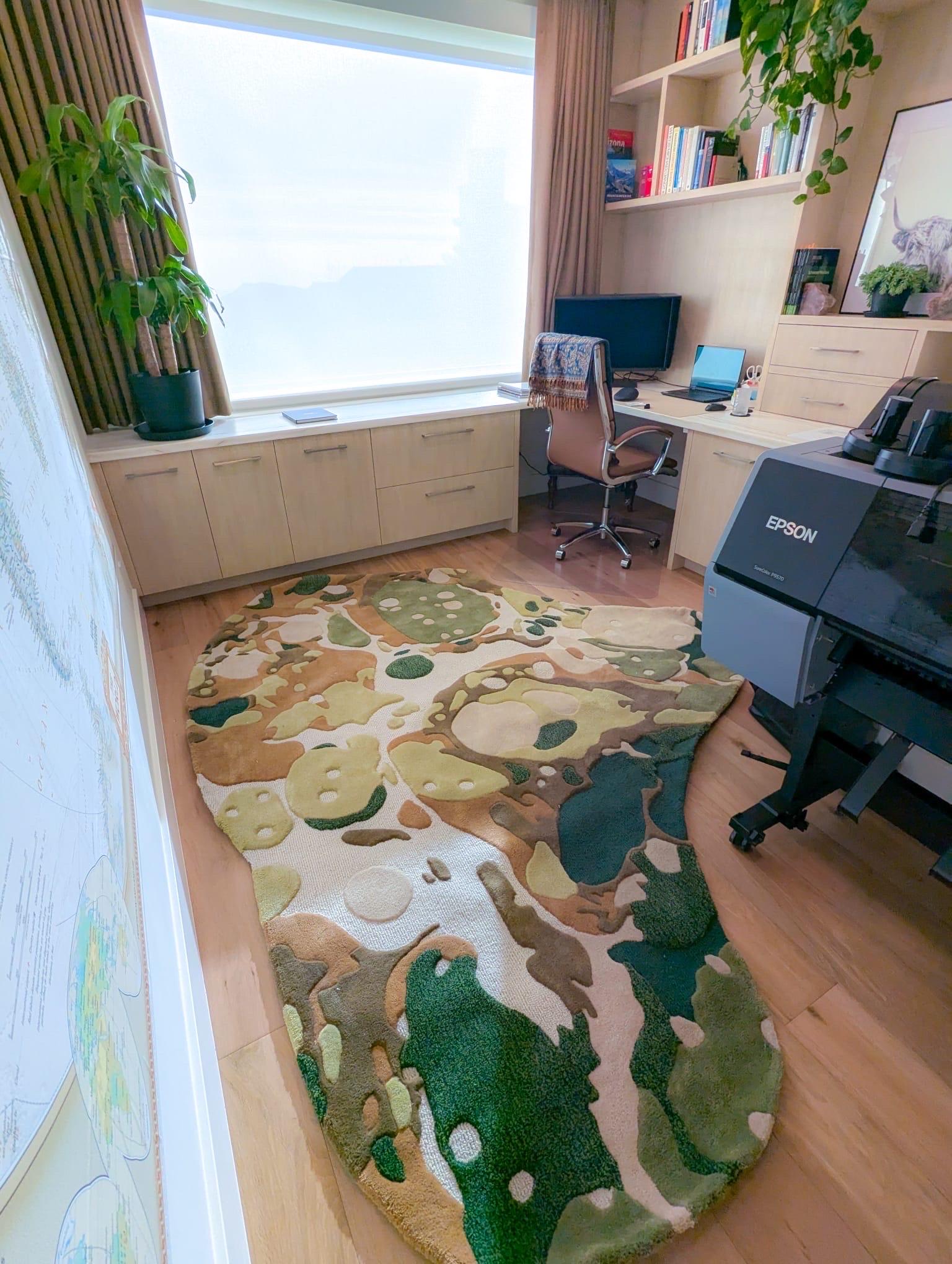 Mossy Terrain-Teppich in Grün und Beige von RAG home im Zustand „Neu“ im Angebot in Jakarta Selatan, ID