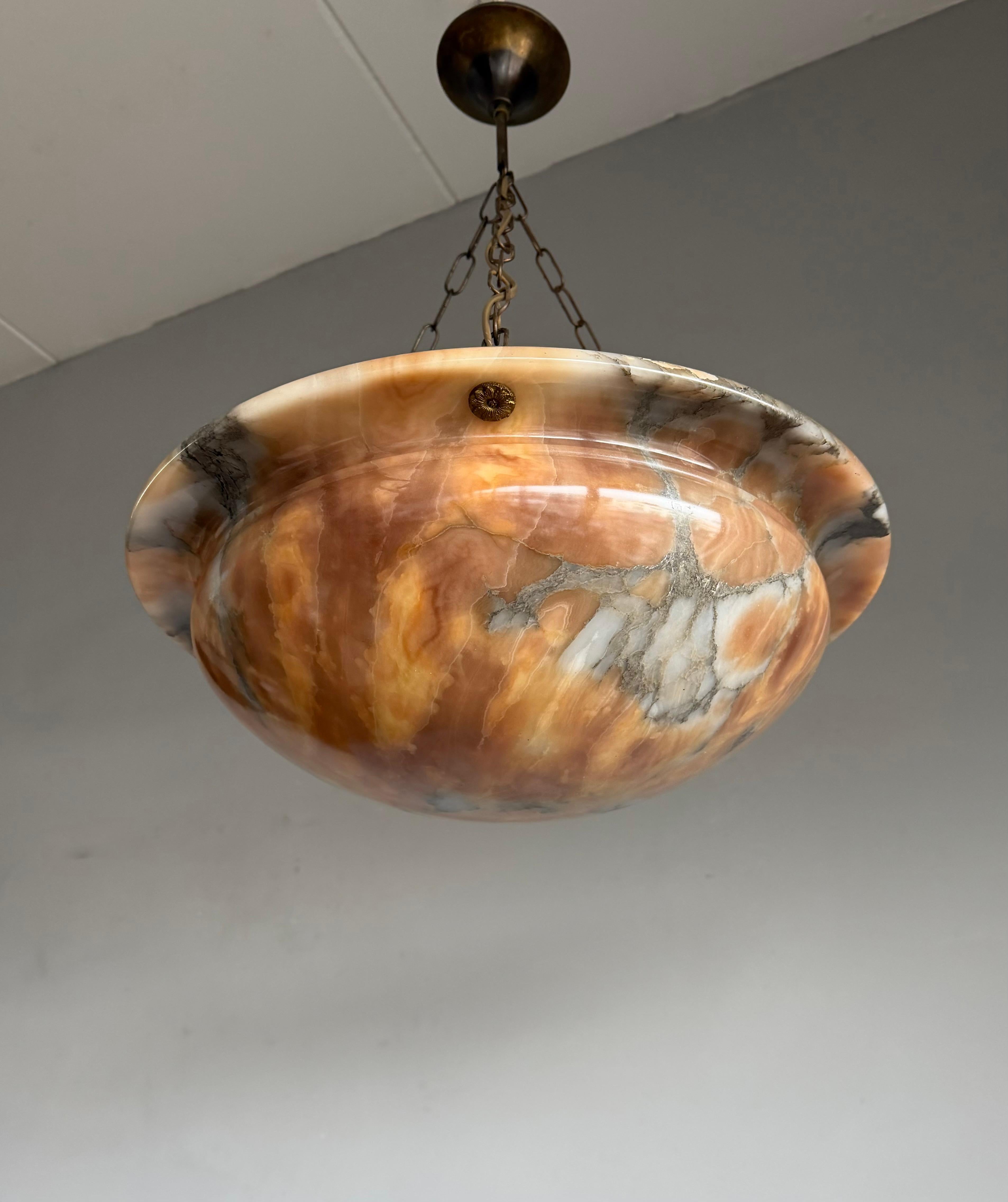 Brass Most Beautiful in Shape and Color Timeless Alabaster Shade Chandelier Dia 19.8Ø