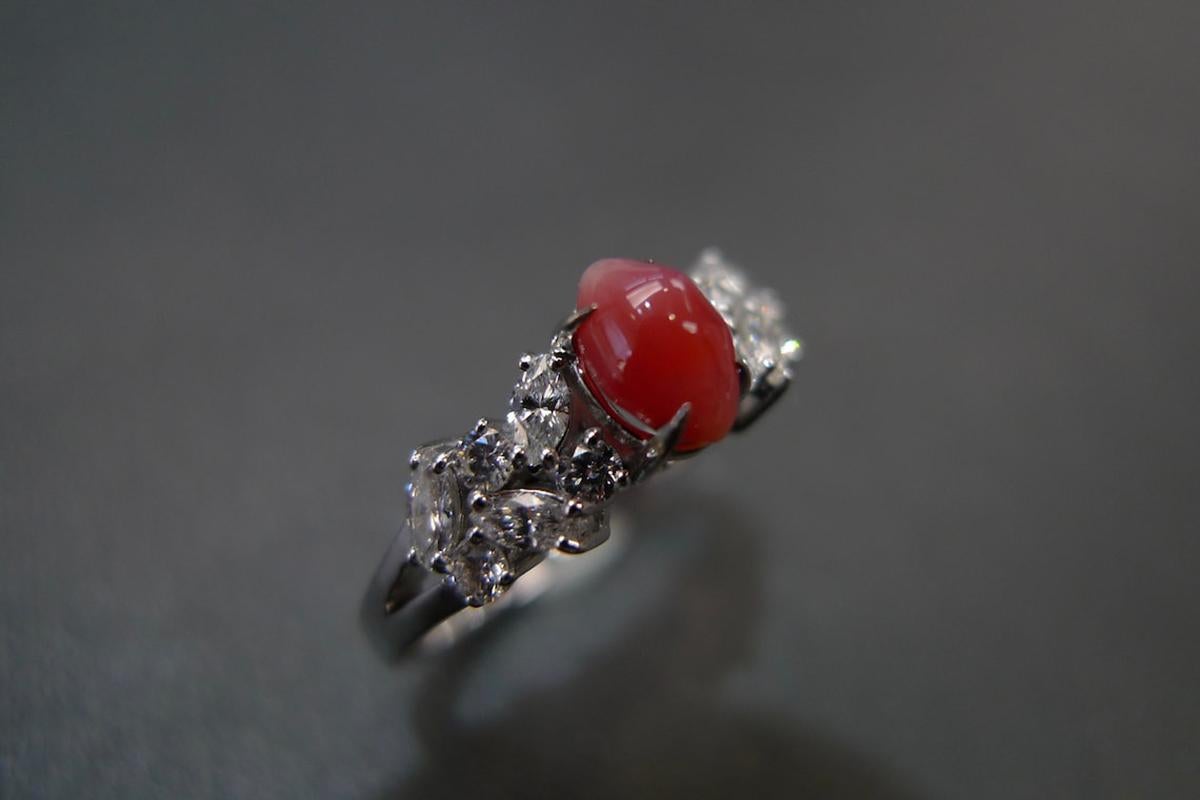 Im Angebot: Verlobungsring mit der seltensten Perle der Welt, Konch Perle Marquise Diamant () 5