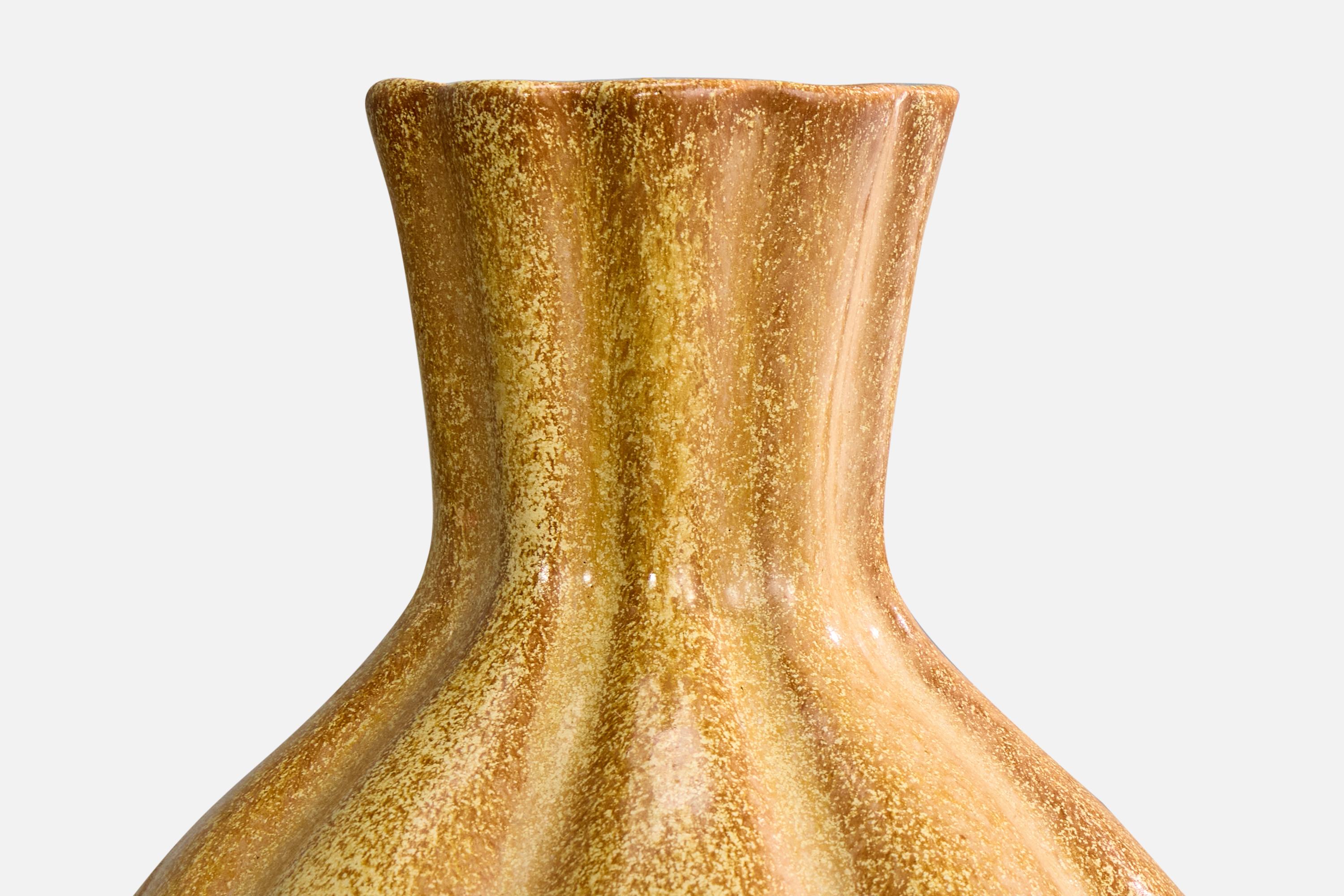 Milieu du XXe siècle Vase Motala Lervarufabrik, céramique, Suède, années 1930 en vente