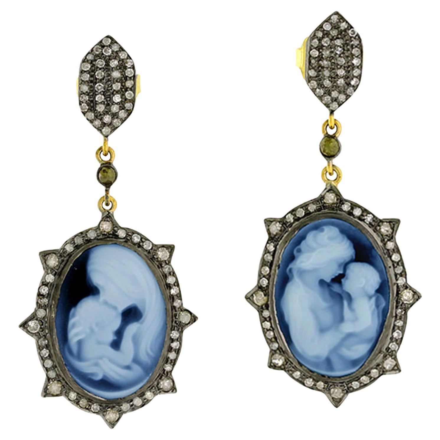 Mother and Child Agate Cameo Dangle Earrings With Diamonds 23.69 Carats For Sale