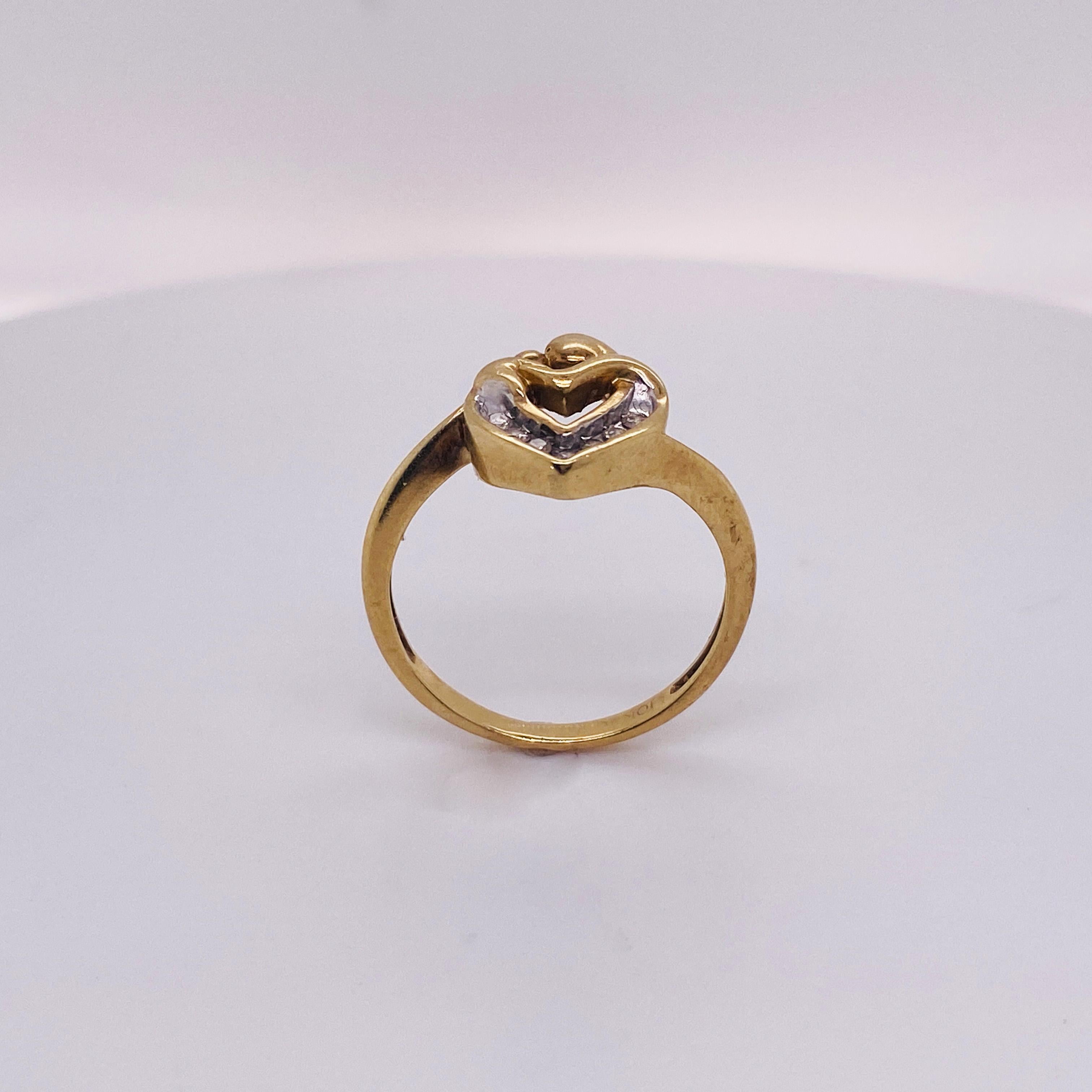 Taille ronde Bague mère et enfant coeur diamant .10 carats or 10K avec design bypass (Lv)  en vente