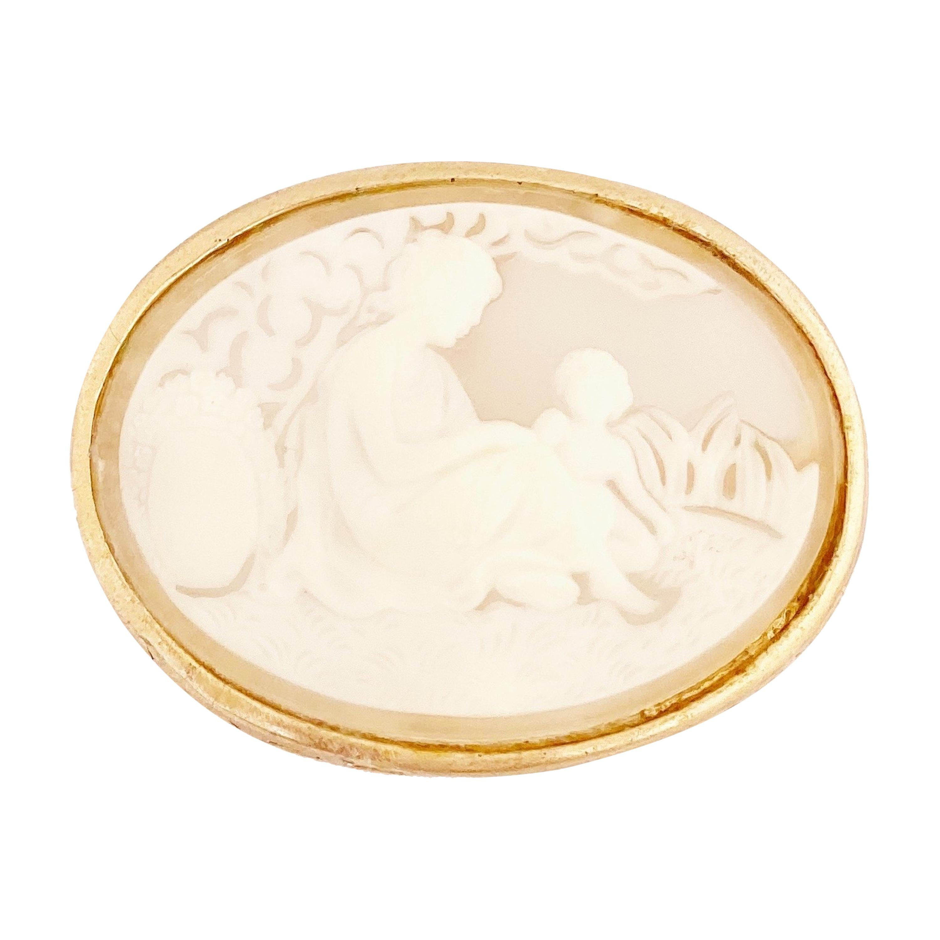 Mother & Child Cameo Brooch, 1950s