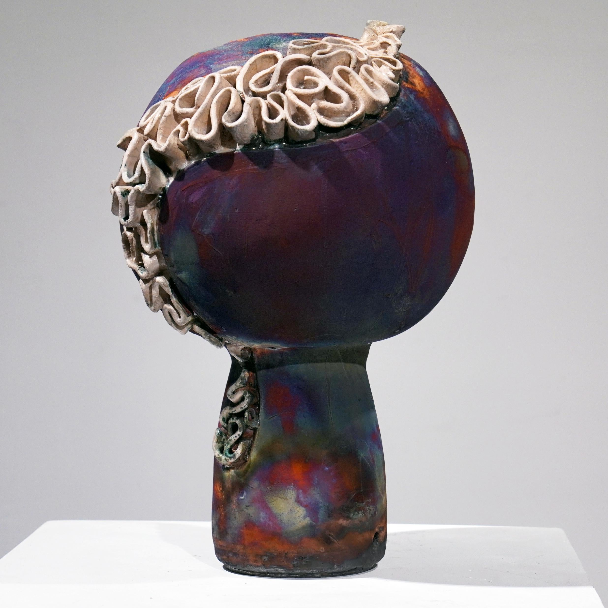 Mutter – Leben vergrößerte Sammlung Raku-Keramik-Töpferskulptur von Adil Ghani (Moderne) im Angebot