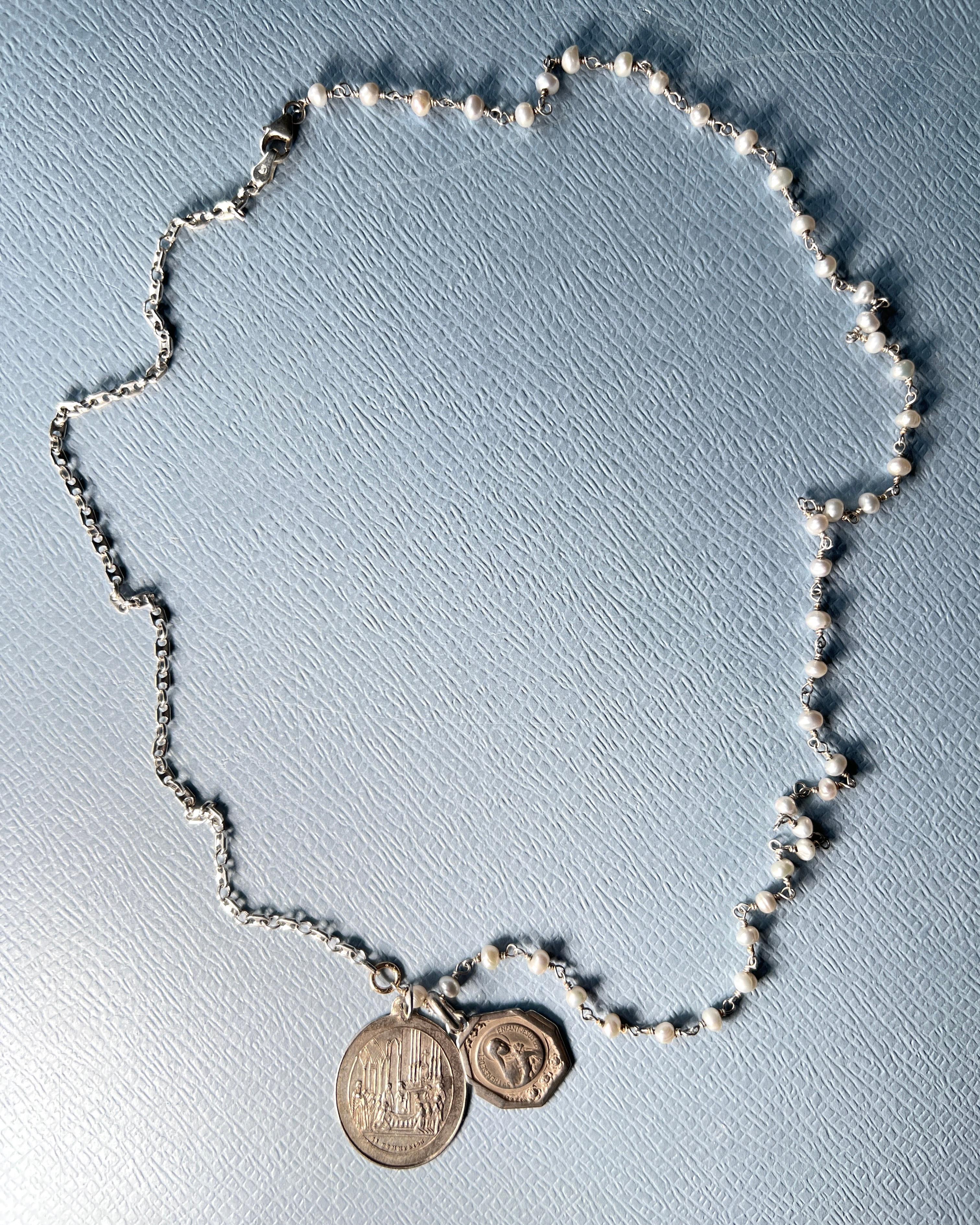 Mother Medal Chain Necklace Vintage 3