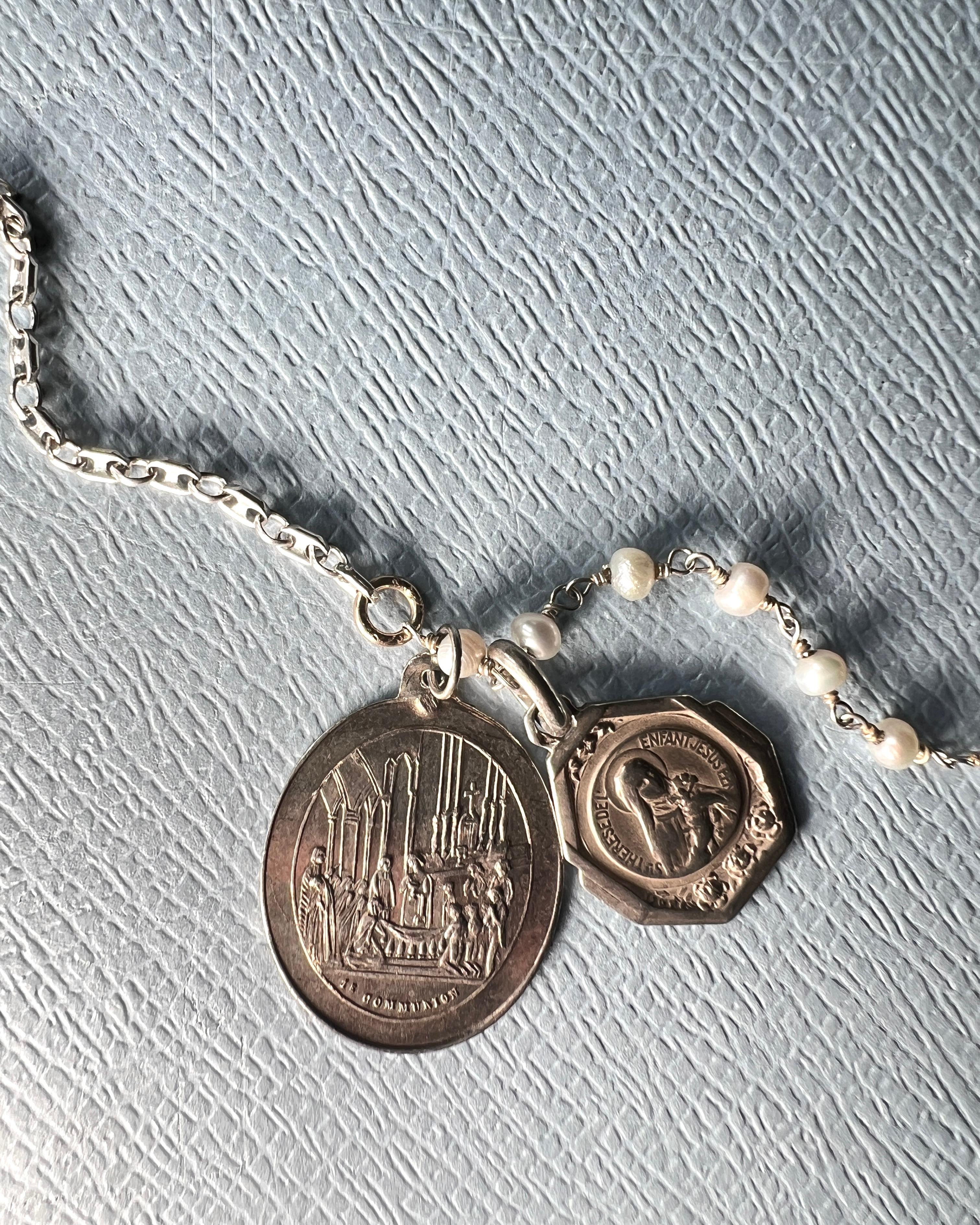 Mother Medal Chain Necklace Vintage 4