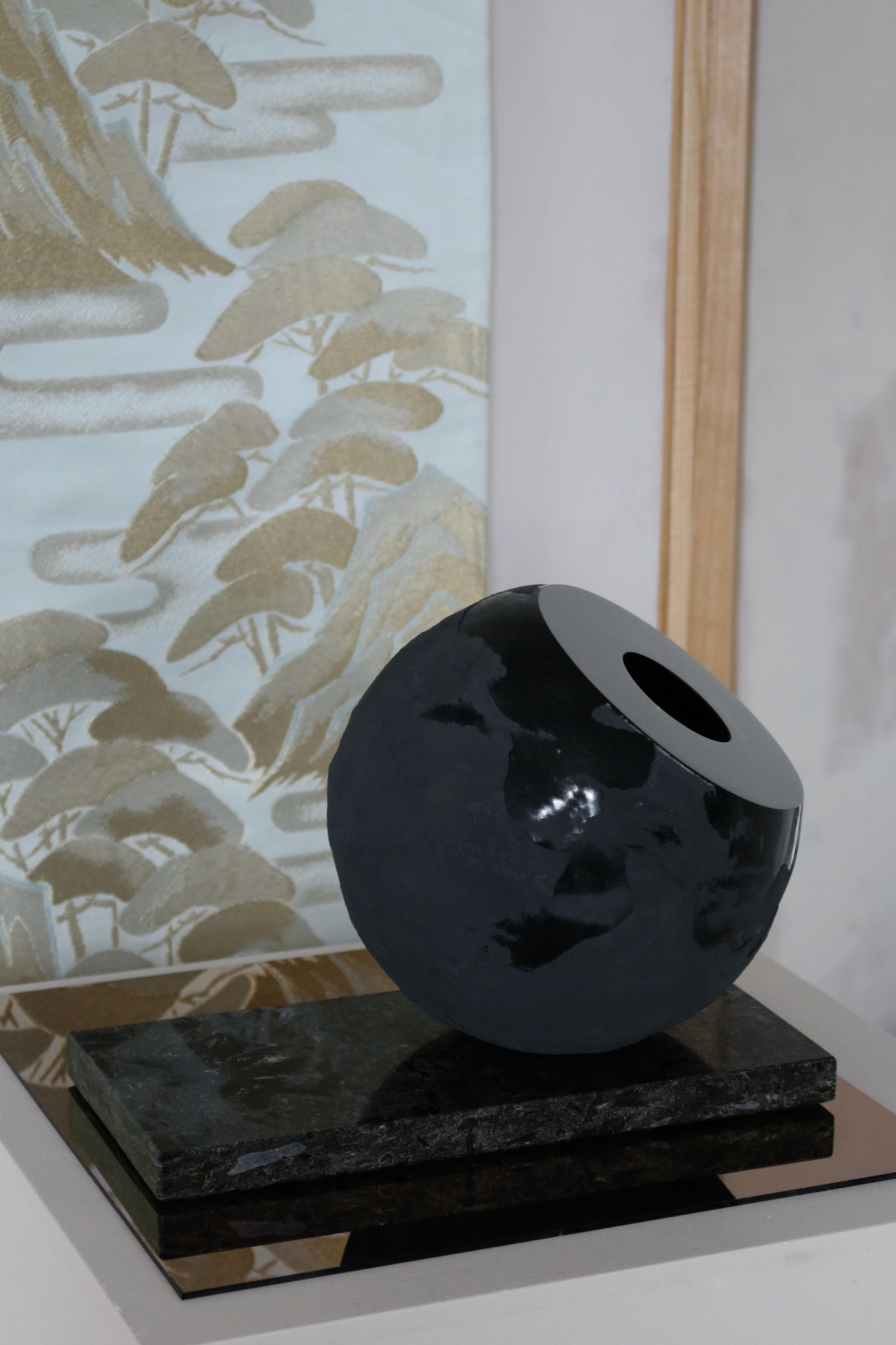 European 'Mother Night Sky' Vase Raw Black on Marble  For Sale
