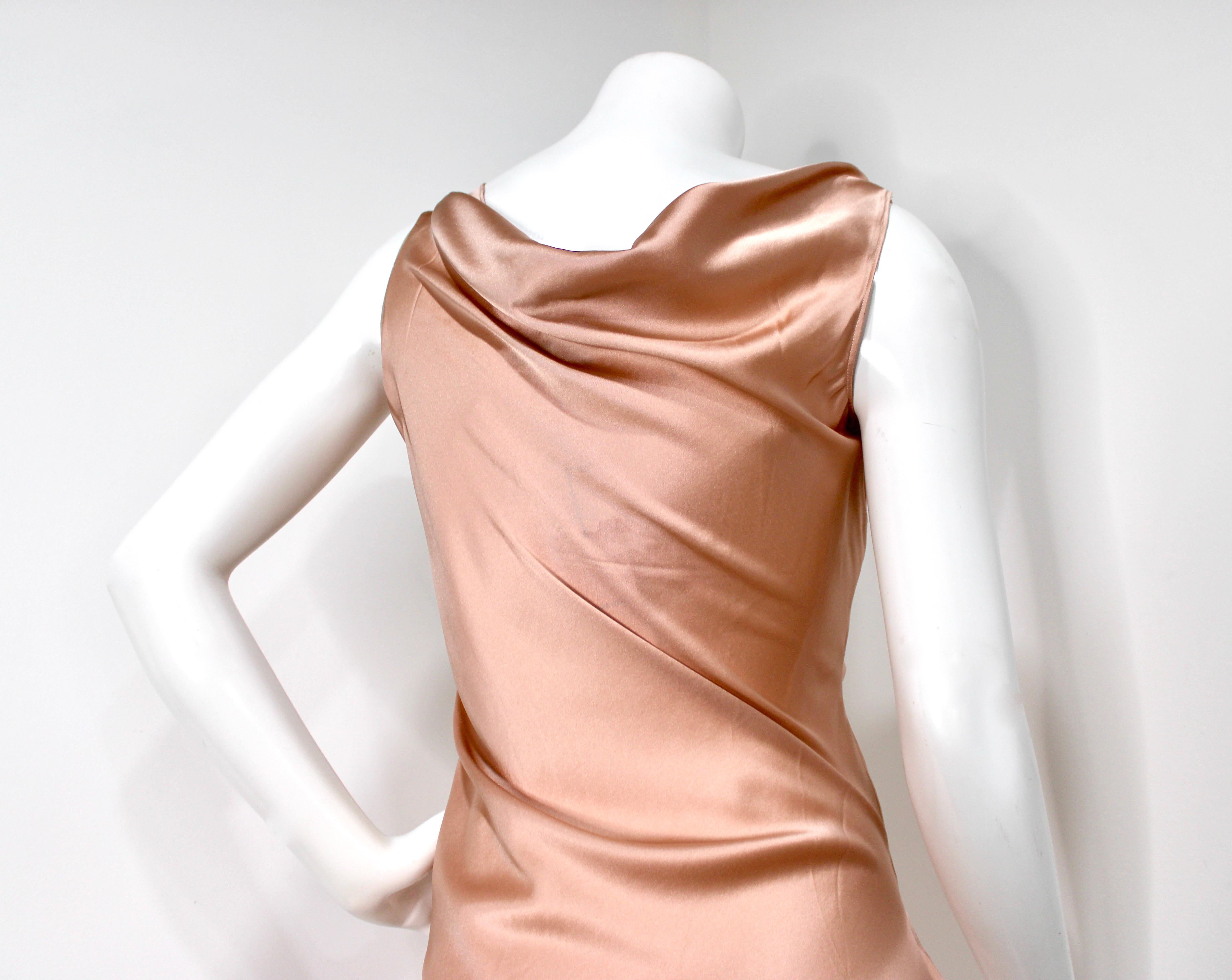 Mother Of All Pale Pink Venus Cowl Neck High-Slit Sleeveless Dress (Robe sans manches à col bénitier) en vente 3
