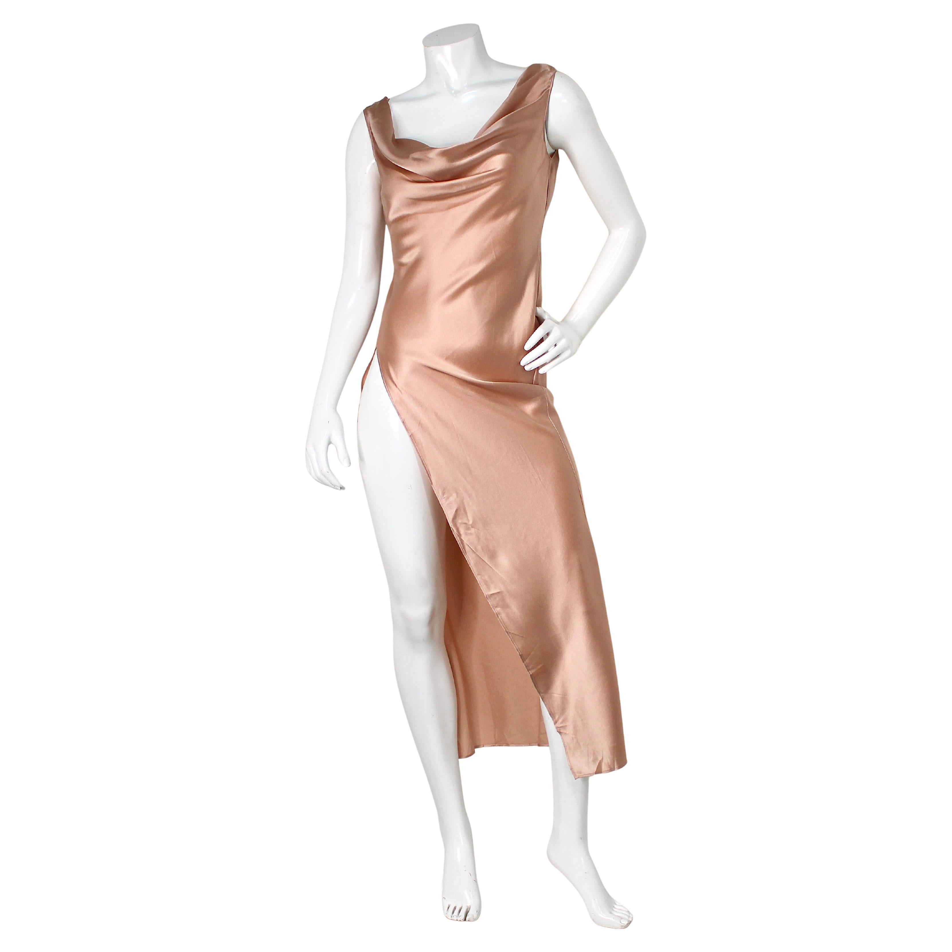 Mother Of All Pale Pink Venus Cowl Neck High-Slit Sleeveless Dress (Robe sans manches à col bénitier) en vente