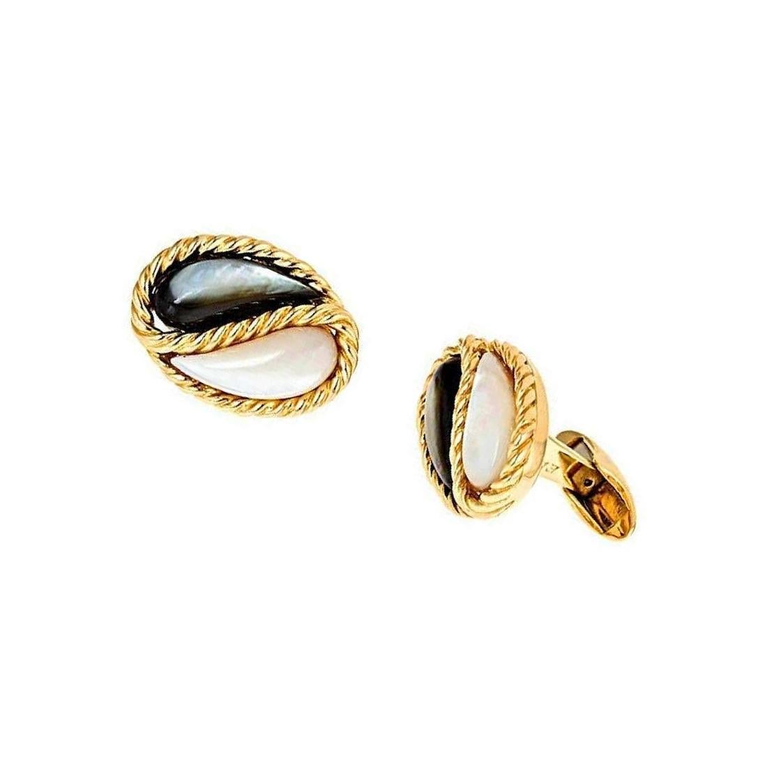 Contemporary Mother-of-Pearl 18 Karat Gold YIN-YANG Cufflinks by John Landrum Bryant For Sale