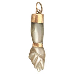 Antique Mano Figa Mother of Pearl 14 Karat Gold Charm Pendant 
