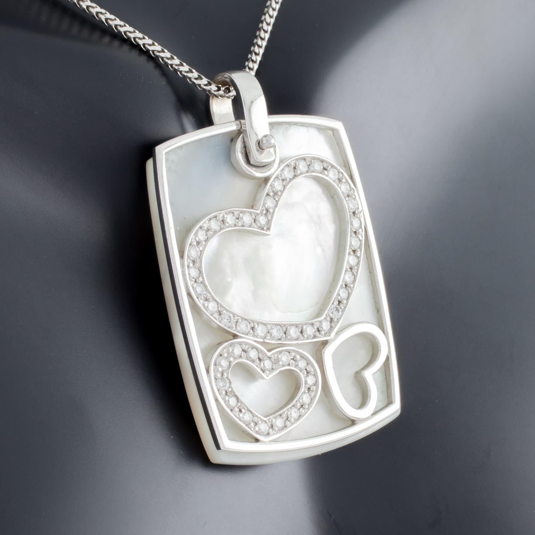 Mother of Pearl and Diamond Heart Pendant Set in 14 Karat White Gold with Chain For Sale 3