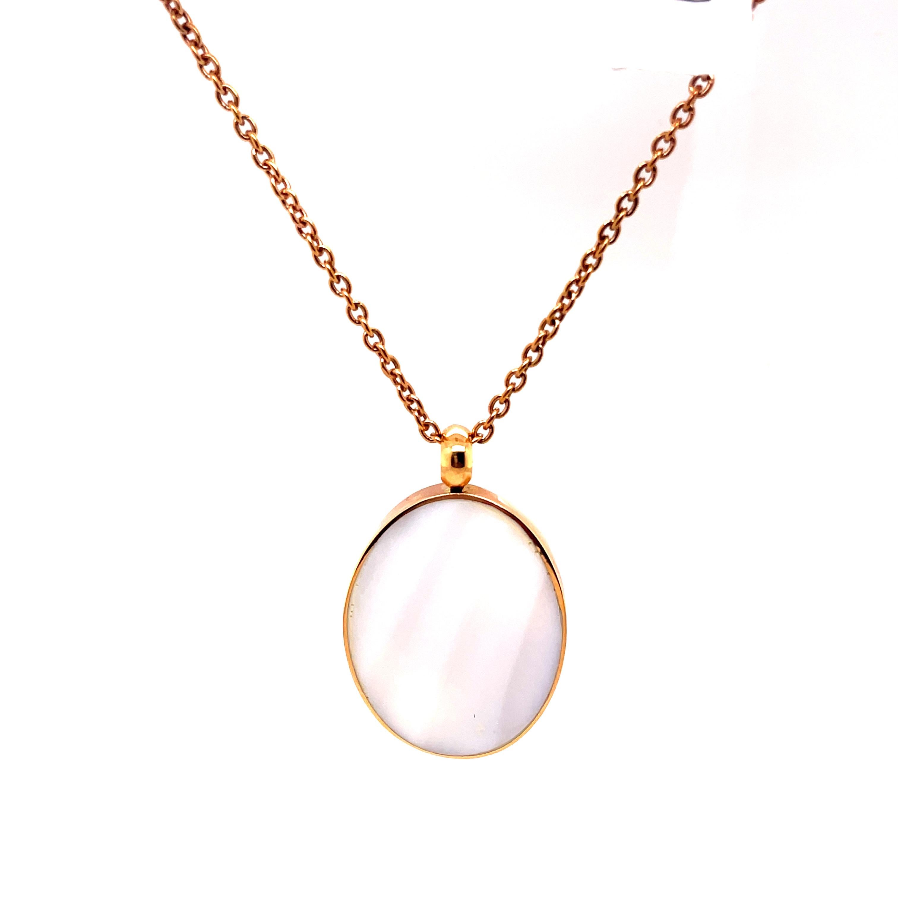 Mother of Pearl and Diamond Pendant Necklace 18 Karat Rose Gold In New Condition For Sale In BEVERLY HILLS, CA