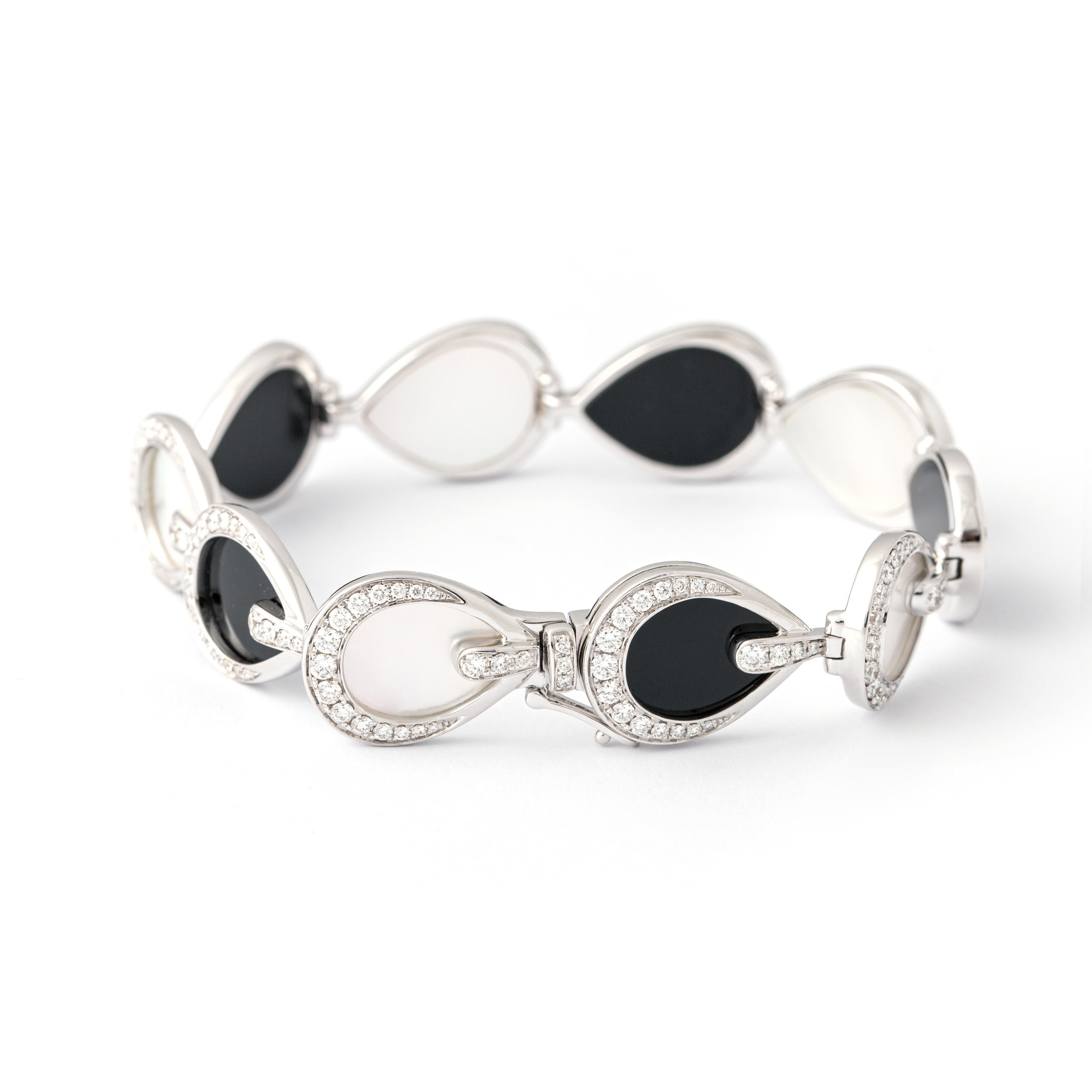 Perlmutt- und Onxy-Diamant-Armband (Zeitgenössisch) im Angebot