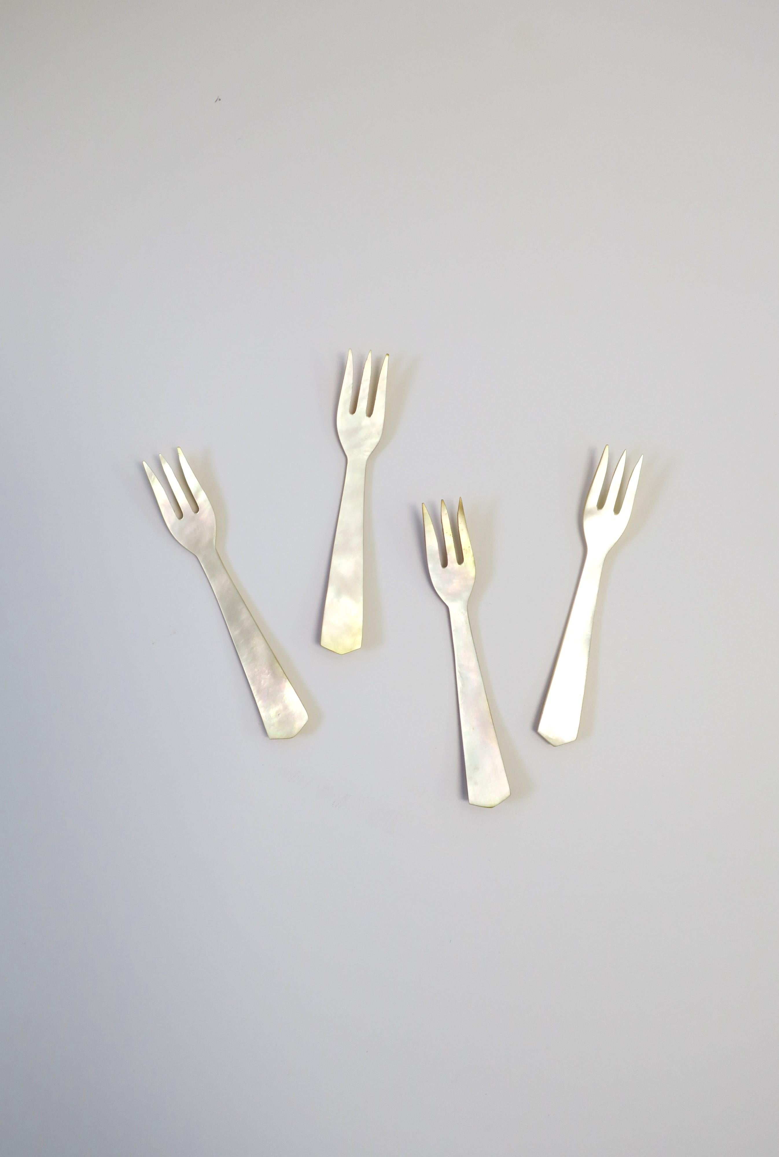 Organic Modern Mother of Pearl Appetizer or Caviar Forks, Set of 4 For Sale