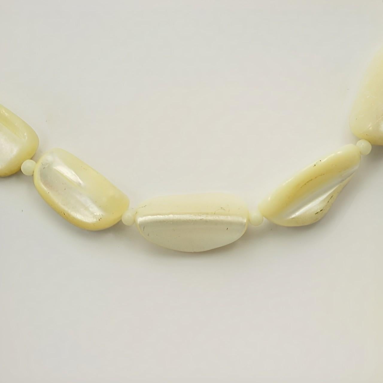 mother of pearl beads necklace