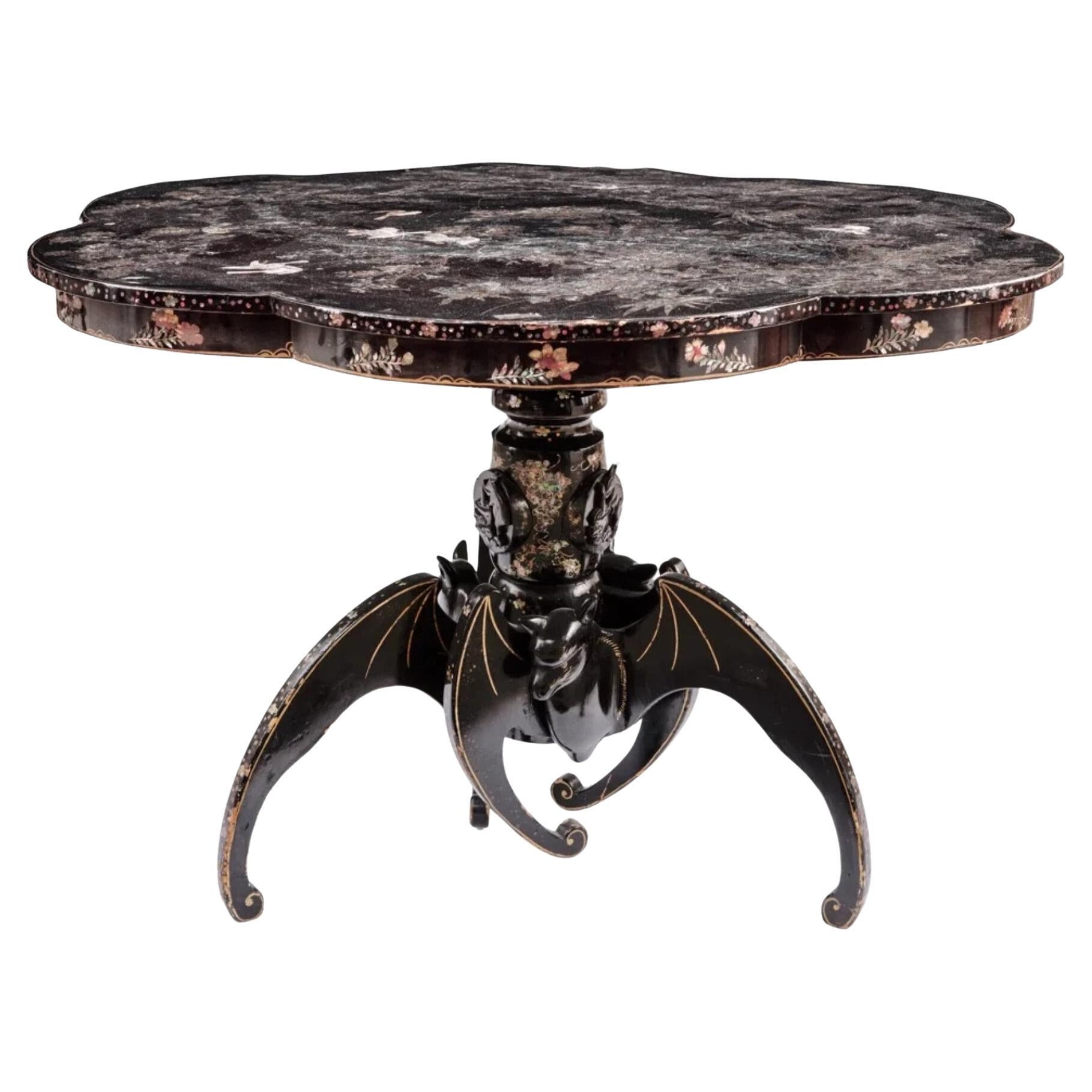 Mother-of-Pearl Black Lacquer Japanese Export Table with Feet Shaped as Bats For Sale
