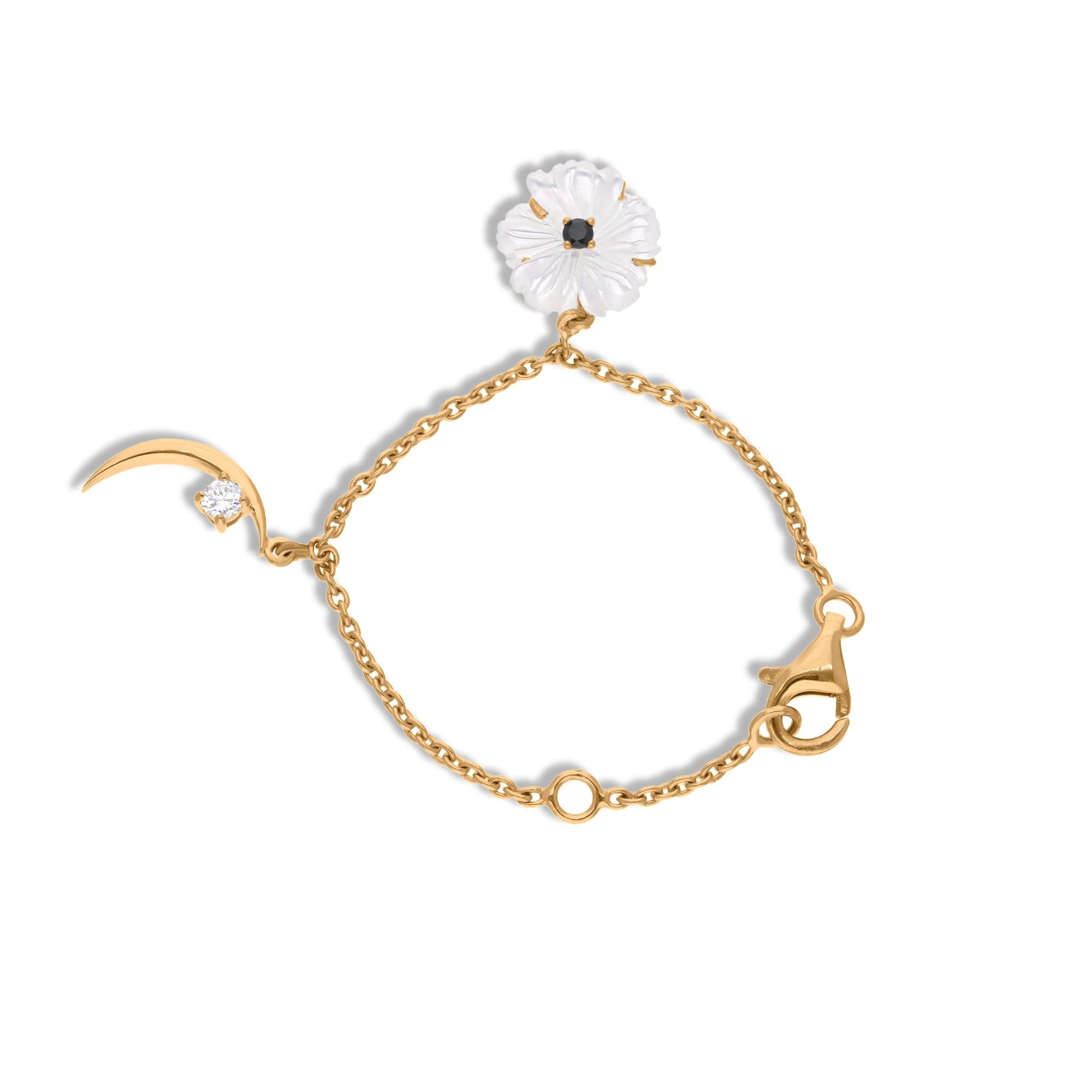 Round Cut Mother of Pearl Black Spinel Watch Charms Bracelet SI/H Diamond 14k Yellow Gold For Sale