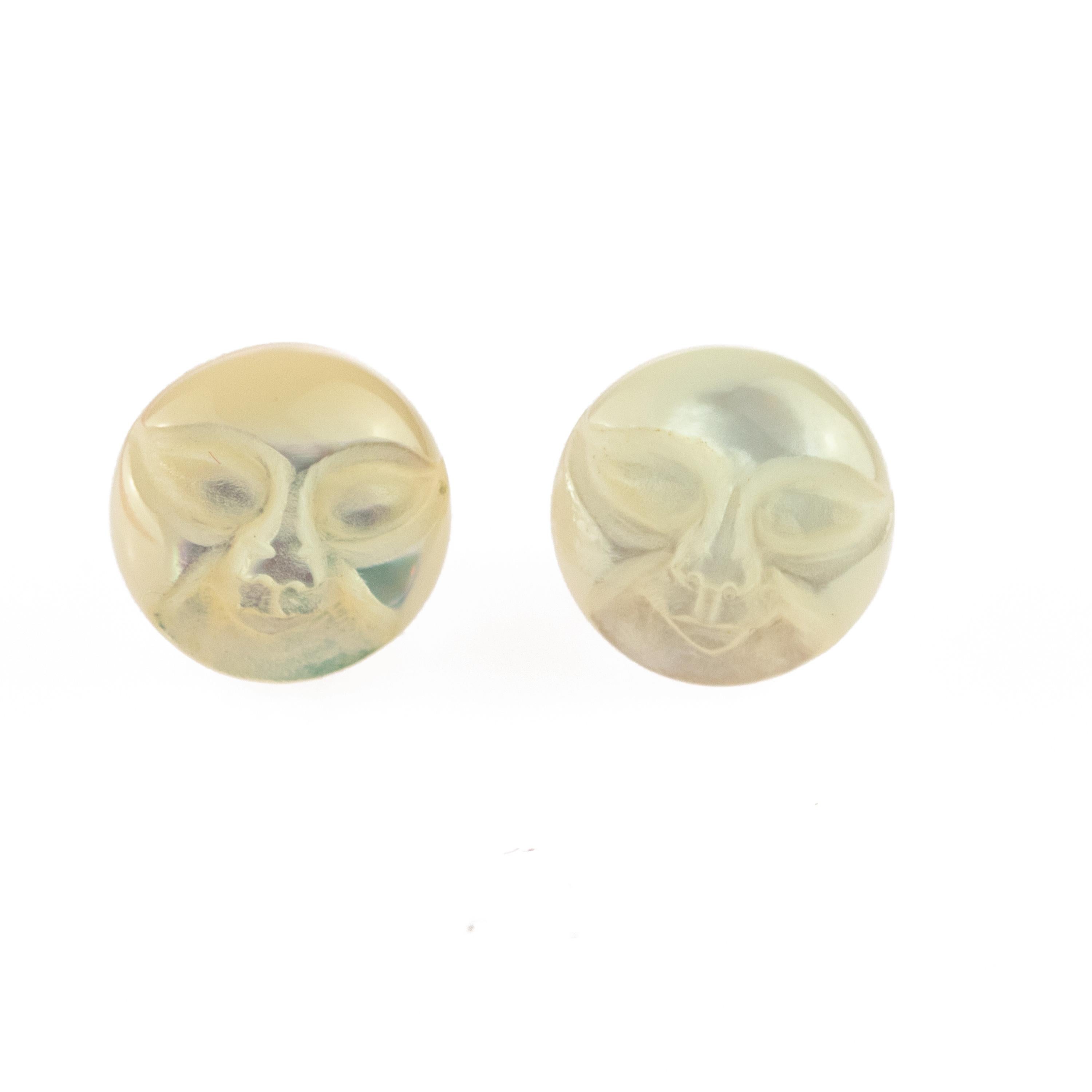 Mother of Pearl Carved Sun Moon Face Gold Plate Handmade Stud Earrings In New Condition For Sale In Milano, IT