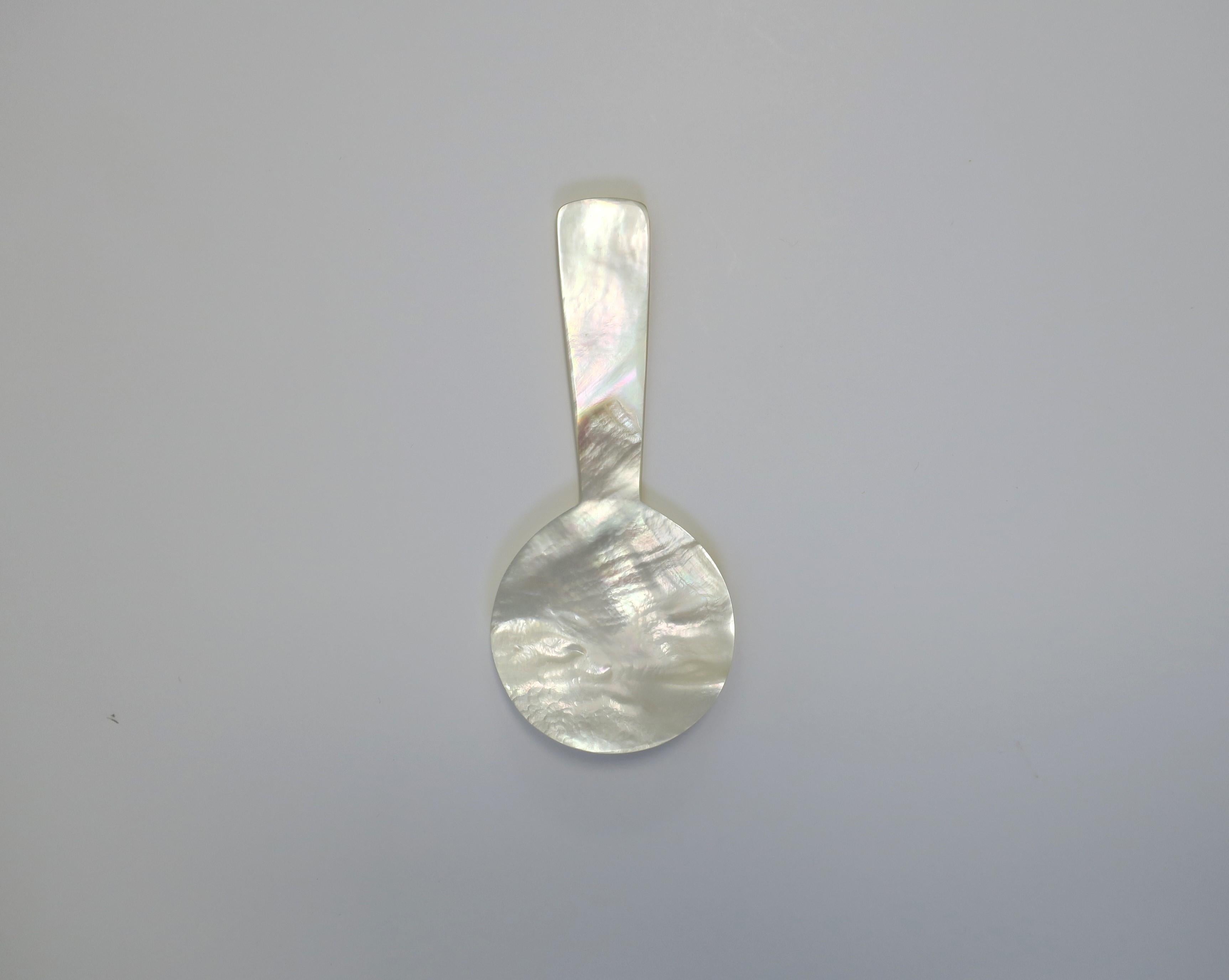 Polished Mother of Pearl Caviar Serving Spoon For Sale