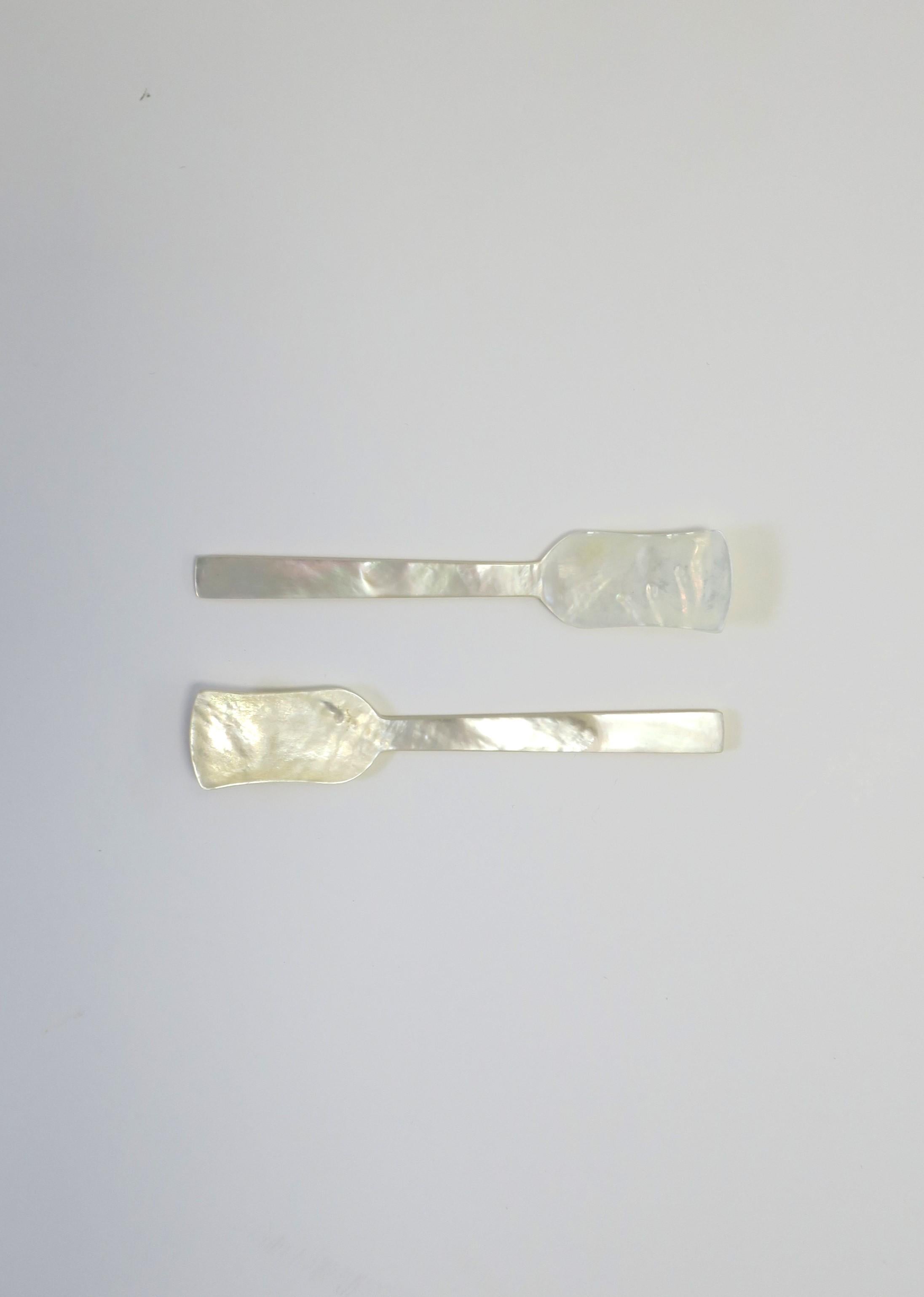 Organic Modern Mother of Pearl Caviar Spoons, Set of 2 For Sale