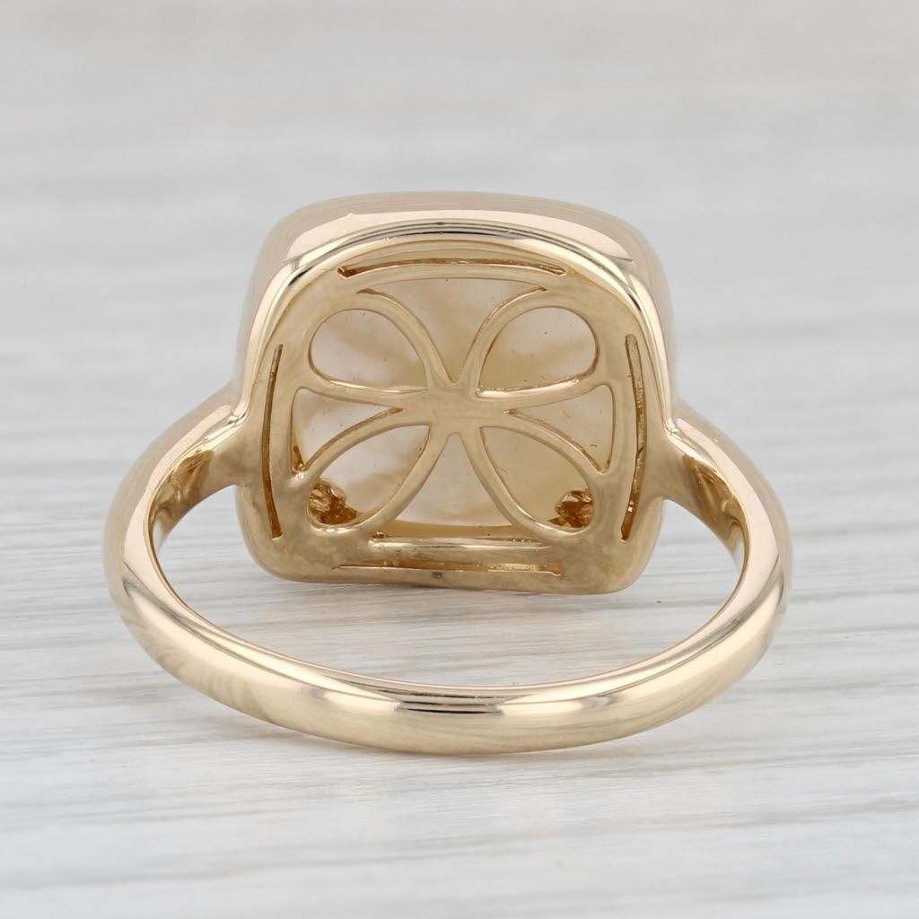 Anillo solitario con cabujón de nácar en oro amarillo de 14k Tamaño 7,25 Corte cojín