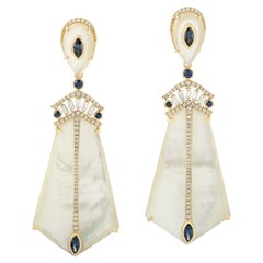 Pendants d'oreilles en or jaune 18 carats avec saphir bleu et diamants