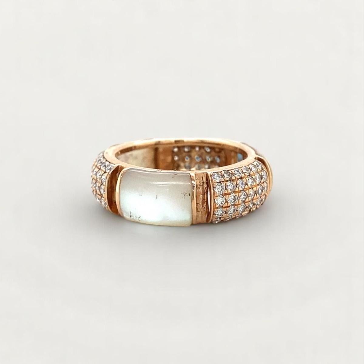 Mother of Pearl Diamond Ring in 14K Solid Gold (Certified) In New Condition For Sale In New Delhi, DL