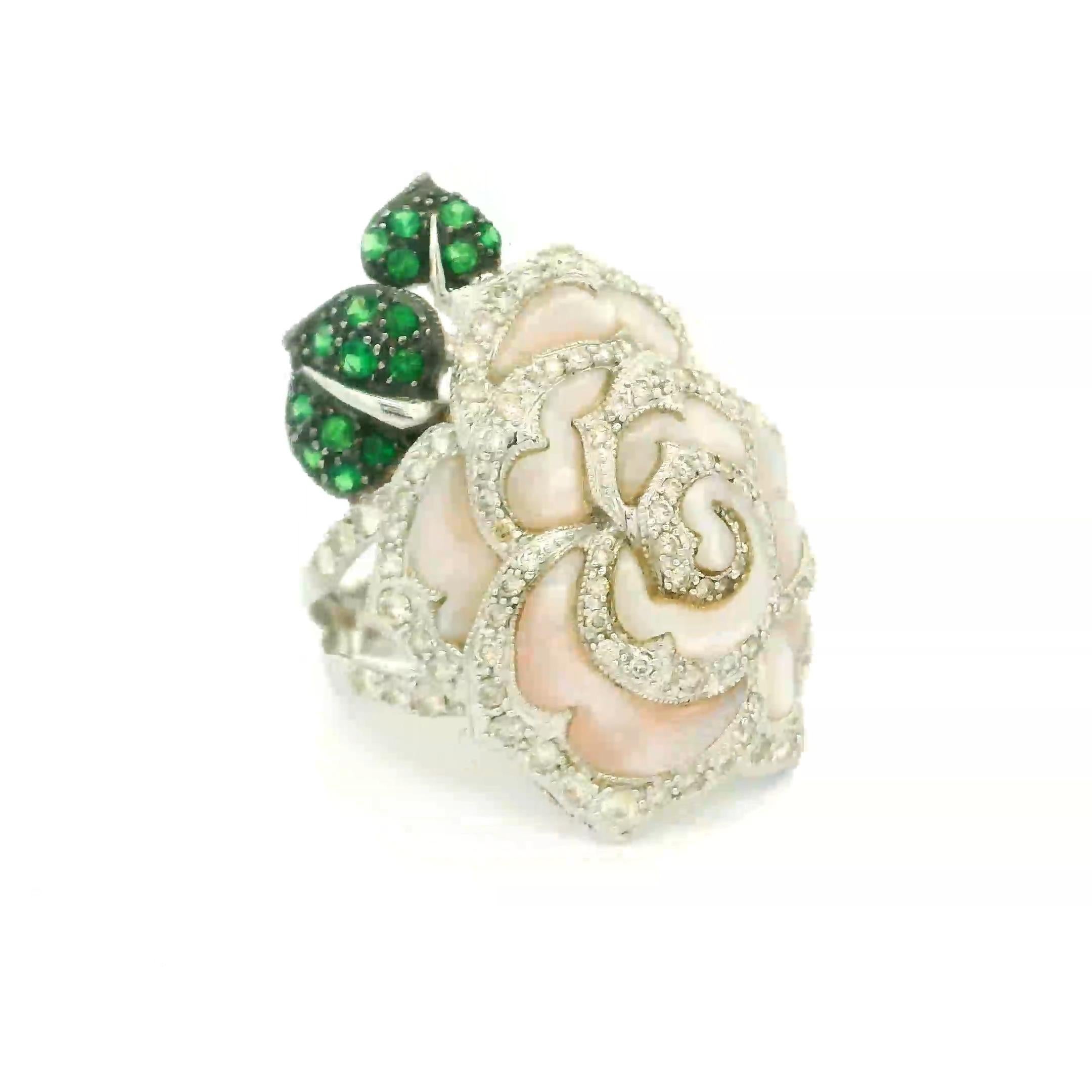 Mother-of-Pearl Diamond Tsavorite 18k White Gold Rose Flower Ring In New Condition For Sale In Beverly Hills, CA