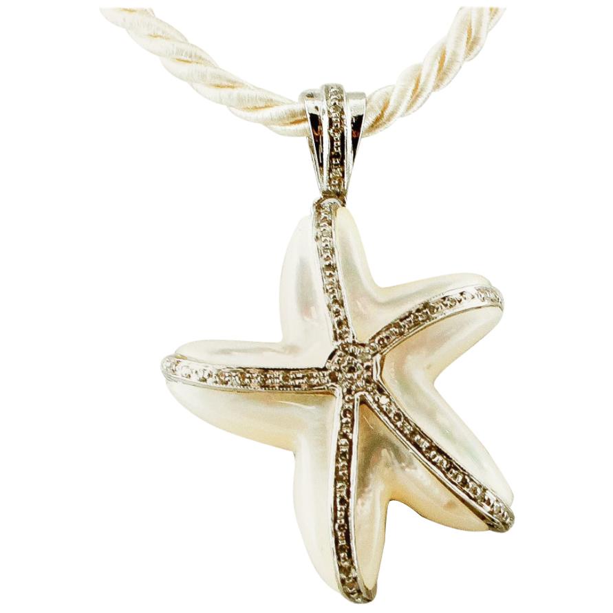 White Stone, Diamonds, 14 Karat White Gold, Star-Shaped Retro Pendant For Sale