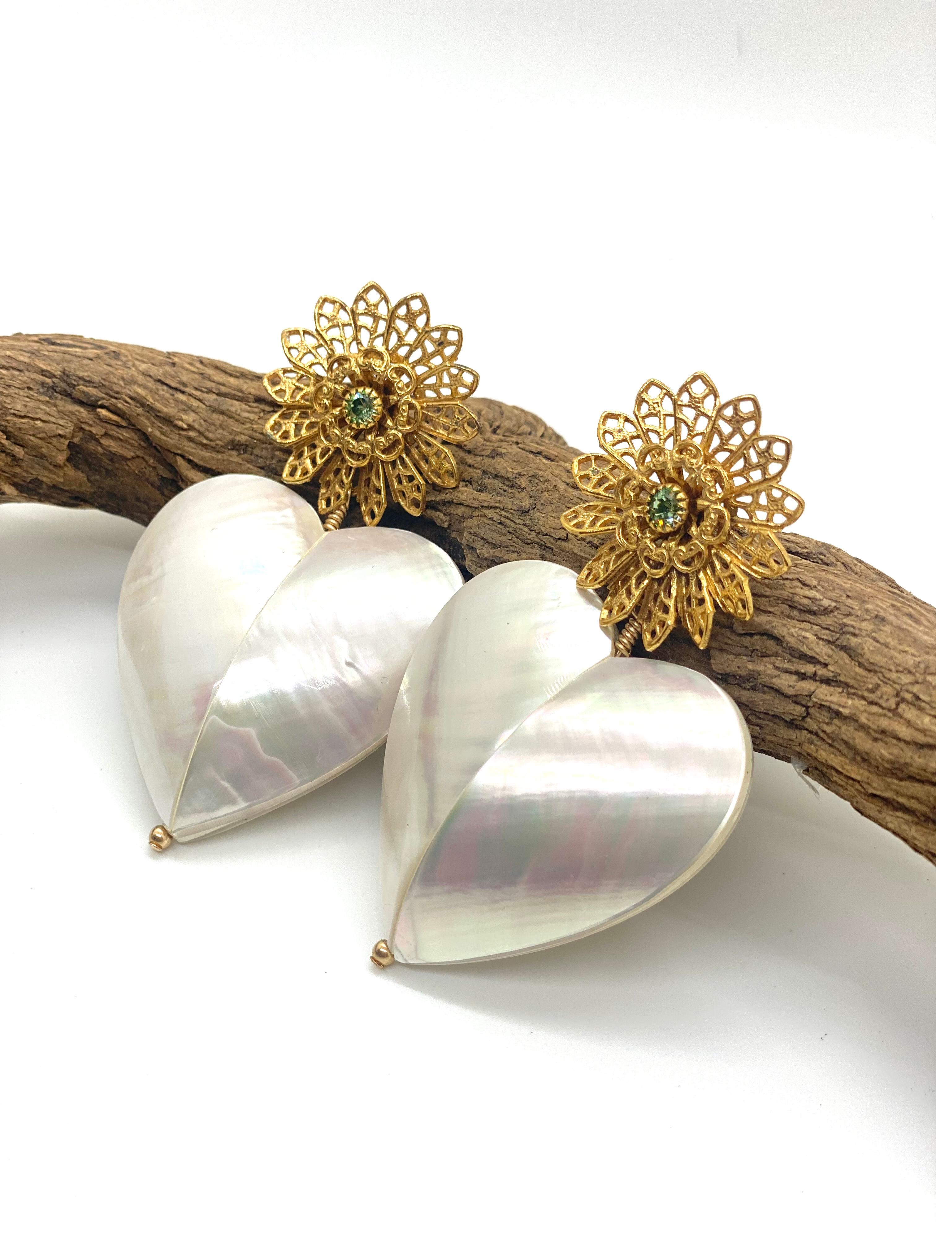 heart shape mother of pearl earrings