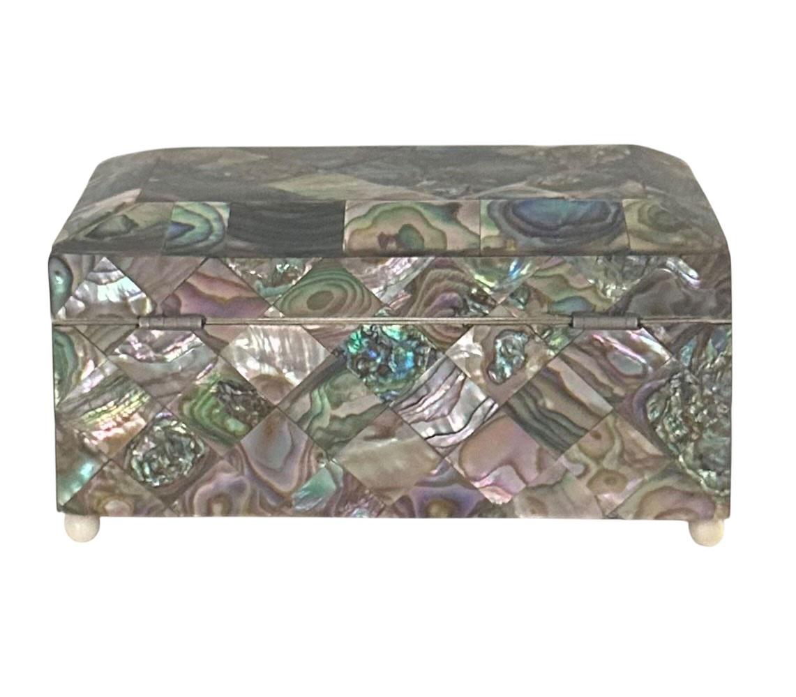Caja inglesa de nácar 3