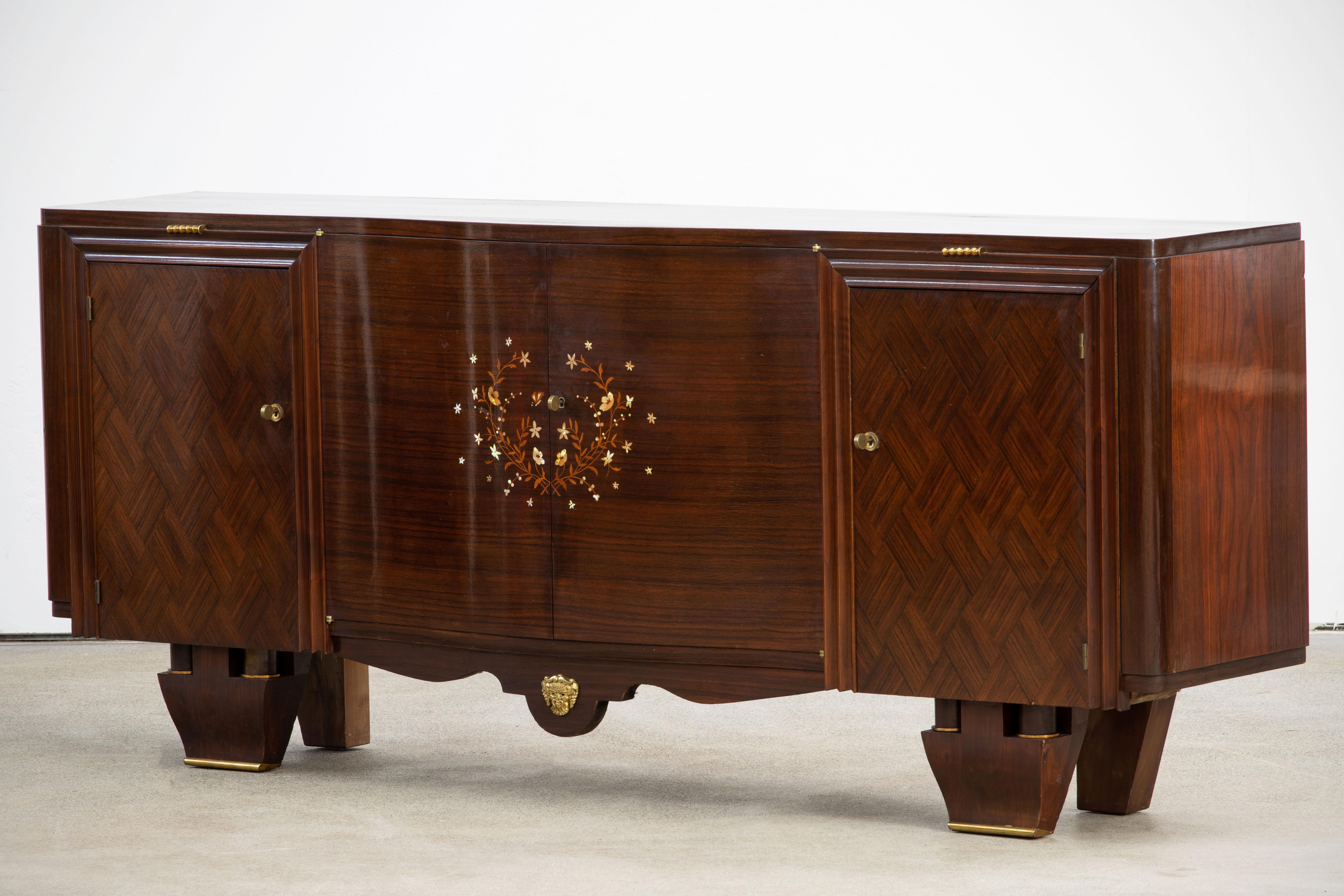 Mother of Pearl French Large Art Deco Sideboard, 1940s For Sale 12