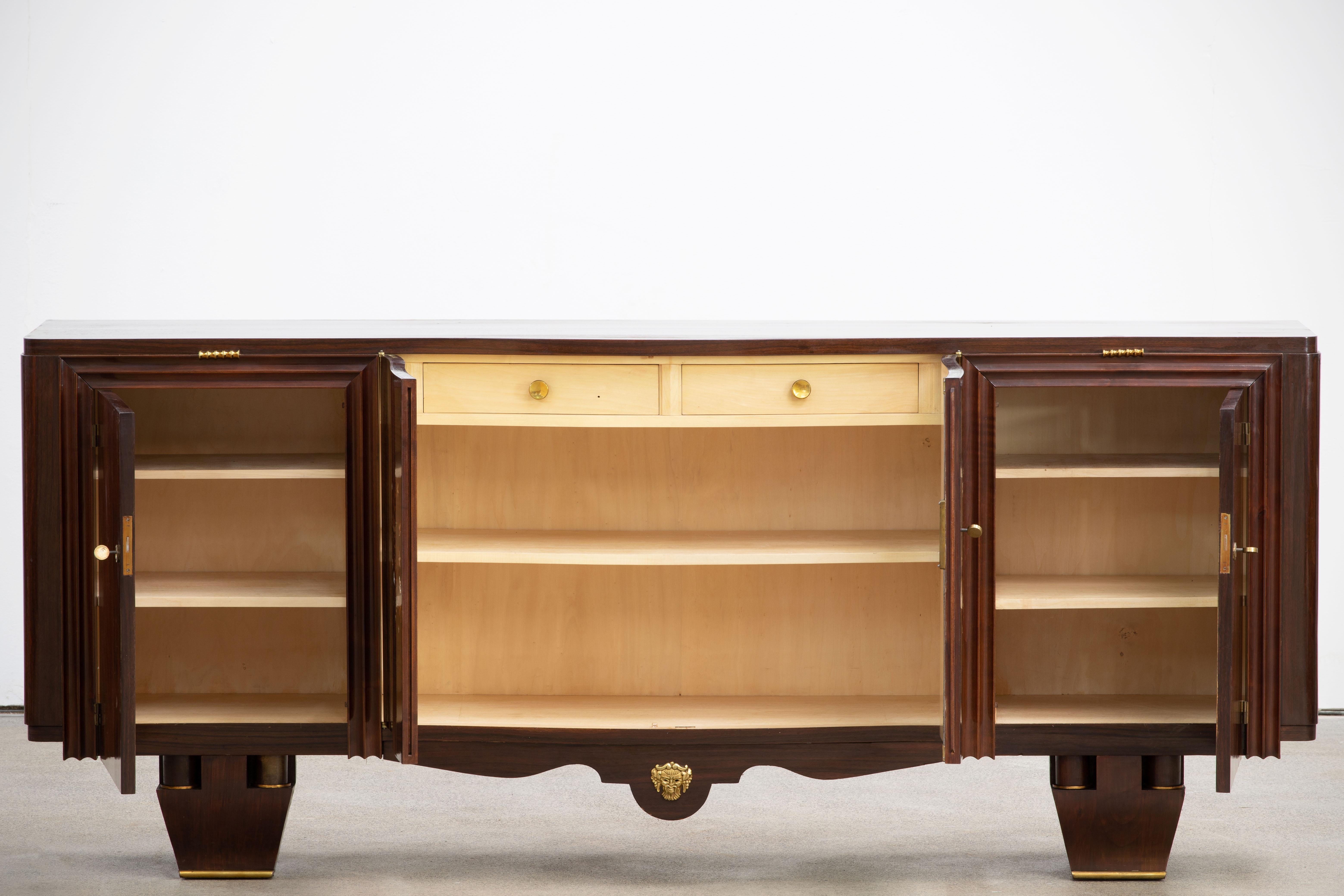 Großes französisches Perlmutt-Sideboard im Art déco-Stil, 1940er Jahre (Französisch) im Angebot